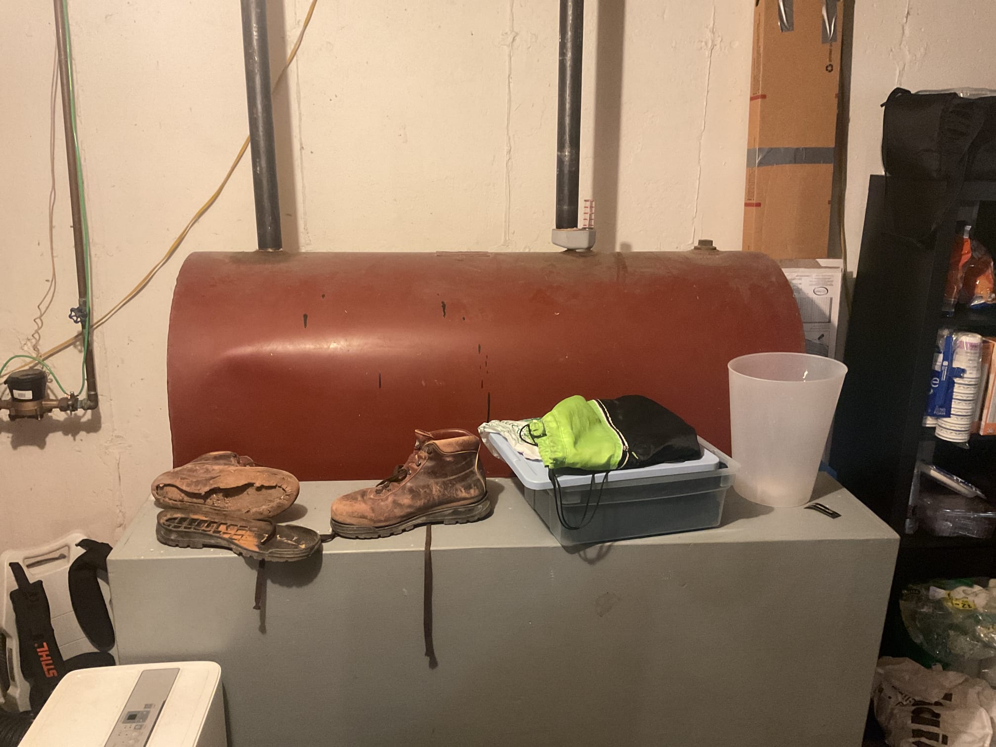 Performed precision heat tune up on Weil McLain oil boiler and Bosch inverter heat pump. Checked all electrical connections and components. Checked temperature rise. Checked refrigerant pressures and temperatures. Found no surge protection on x-13 blower motor, provided solution. Replaced.85x80 b nozzle. Replaced Rf1 oil filter. Vacuumed out soot from some pipe and heat exchanger. Performed smoke and combustion test. Oil boiler is working properly at time of service. 