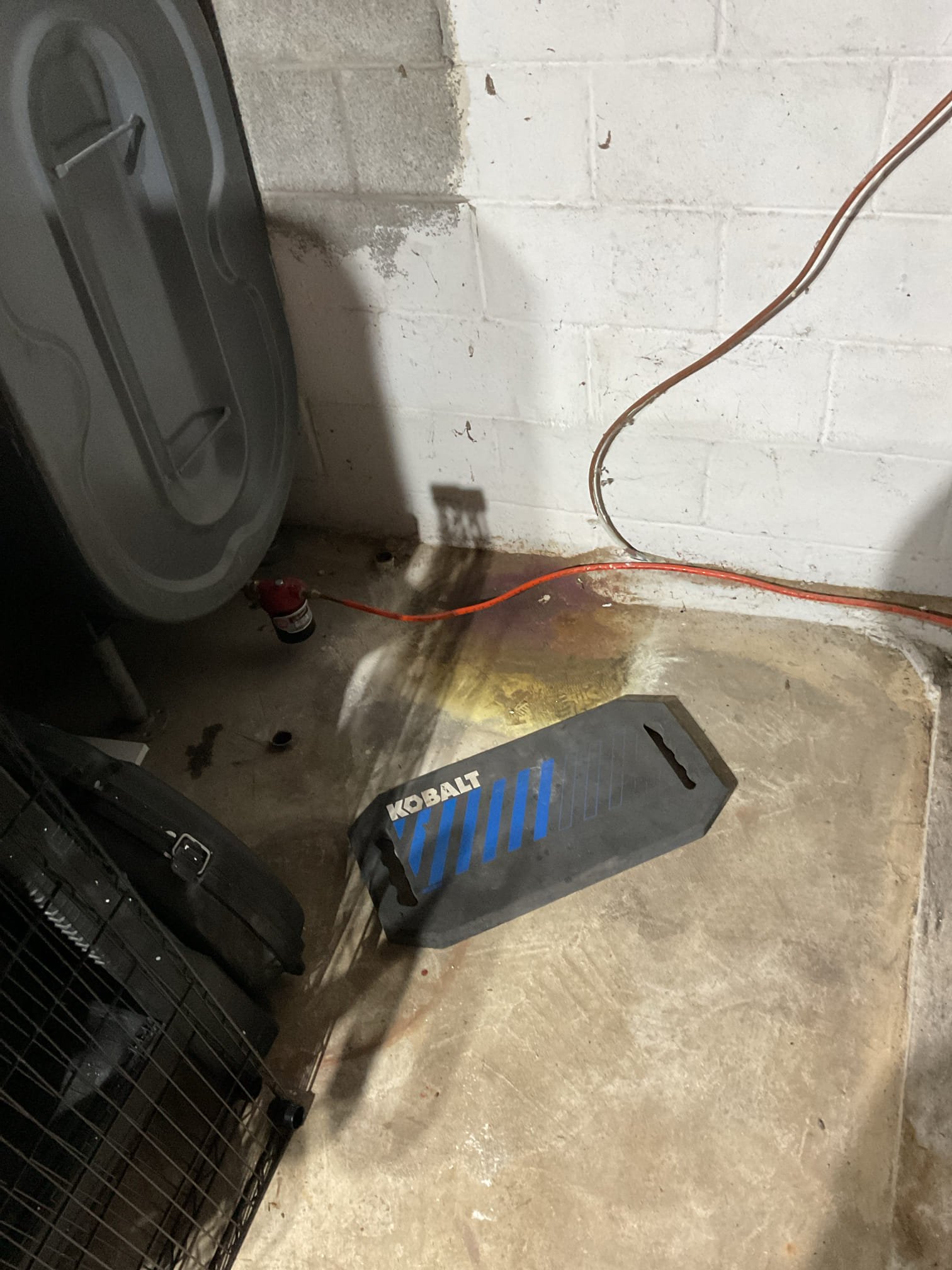 Luis 11-20-25 customer called in for oil leak, recently they just replaced oil tank and new line. It look like connections at filter and unit are the one Leaking. Provided estimate to Reflare oil line connections at oil canister and coupling customer approved repairs. Test furnace after repairs ok. No leaks present. As side note heater has open return, I explained situation with open returns, would recommend getting an estimate to add return air. Emailed estimate to add return air to heater. 