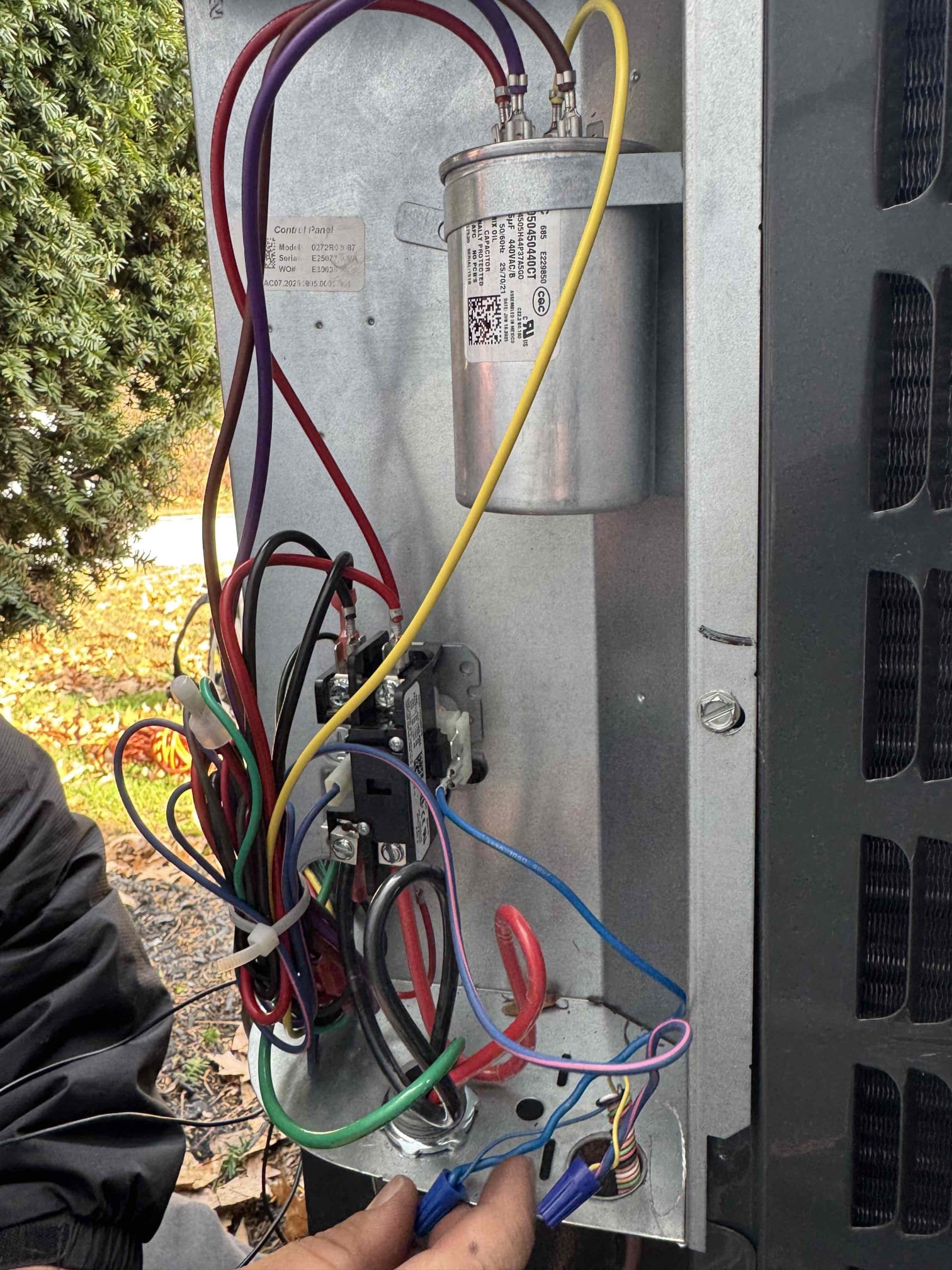 Pulled r-32 refrigarant charge back into outdoor unit. Cut out section of line set and electrical. Got stone brought out from the shop to re level outdoor unit. Brazed in and vacuumed to 159 microns. Ran system in a/c mode. A/c is working properly at time of service. 