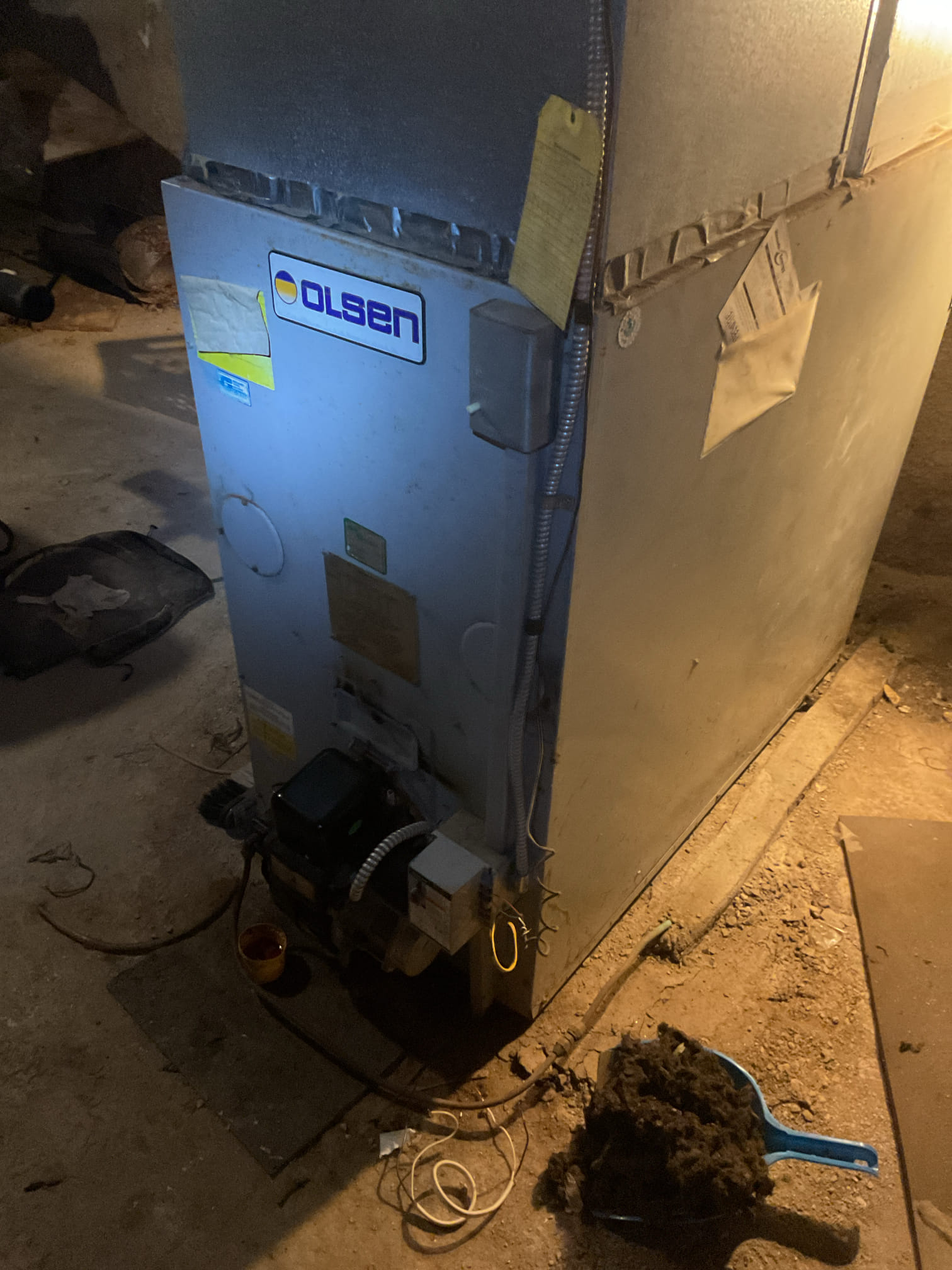 Arrived for no heat non contract $ 149.00 . This is a 45 year-old oil furnace. Somebody had put a standard rescue motor on a bracket with wire ties that is belt driven. It is not made for this motor. I am not going to touch the equipment. I recommended replacement of the oil furnace. the oil furnace is in real bad shape. I will talk with the office tomorrow to see about having an estimate completed. We  Will need to reach out to Sandra to collect for the $149 diagnostic. I left her a message and sent her a payment link. 