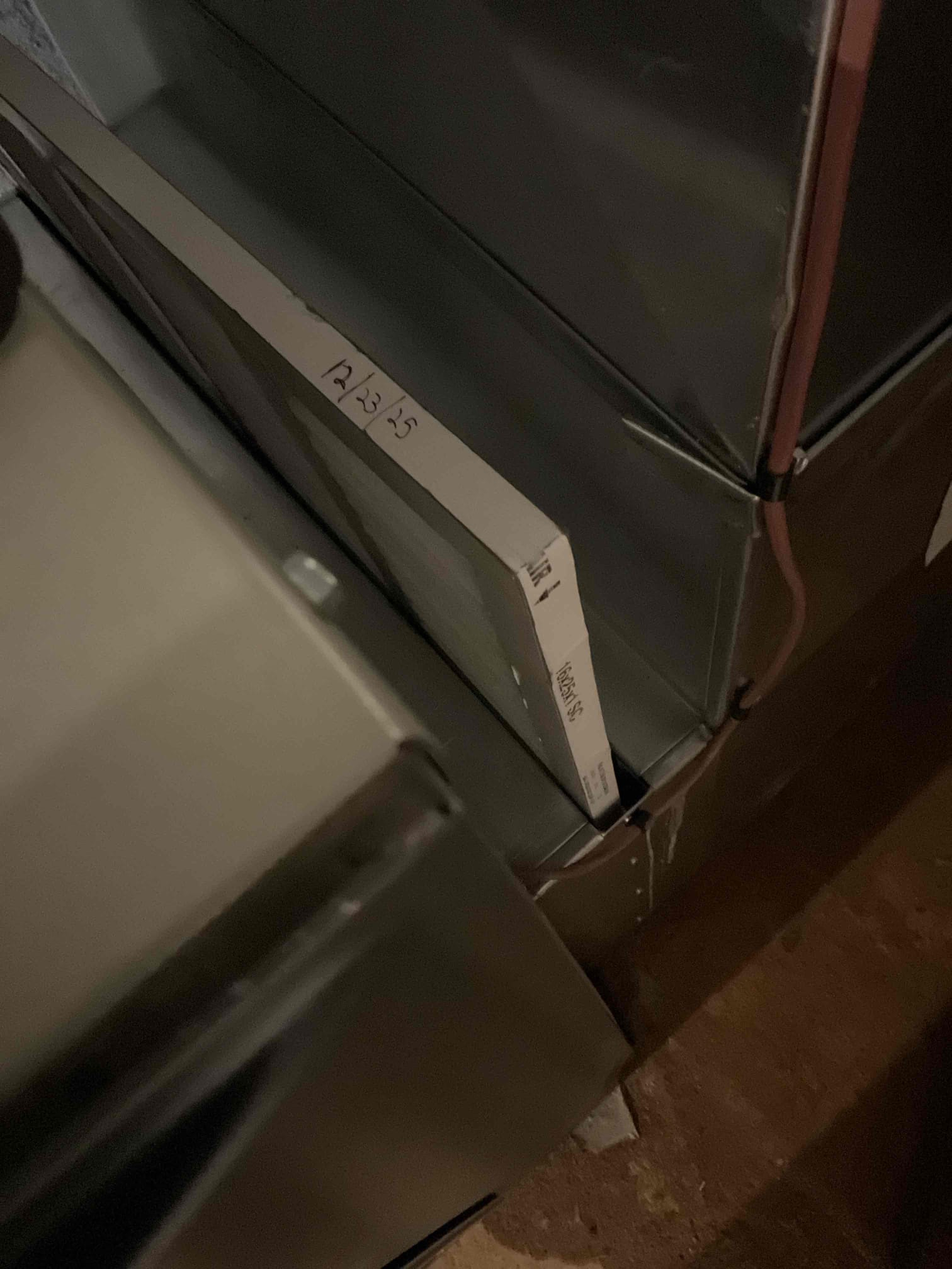 I arrived to the customers home, one room wasn’t really getting airflow. Wanted to check the ductwork for adequate airflow.  I found  2 dampers were closed for the bedrooms needed. Also found the air filter is clogged . I recommended to the customer to replace his air filter everything 2-3 months . Customer is happy with today’s results. No charge new install. 