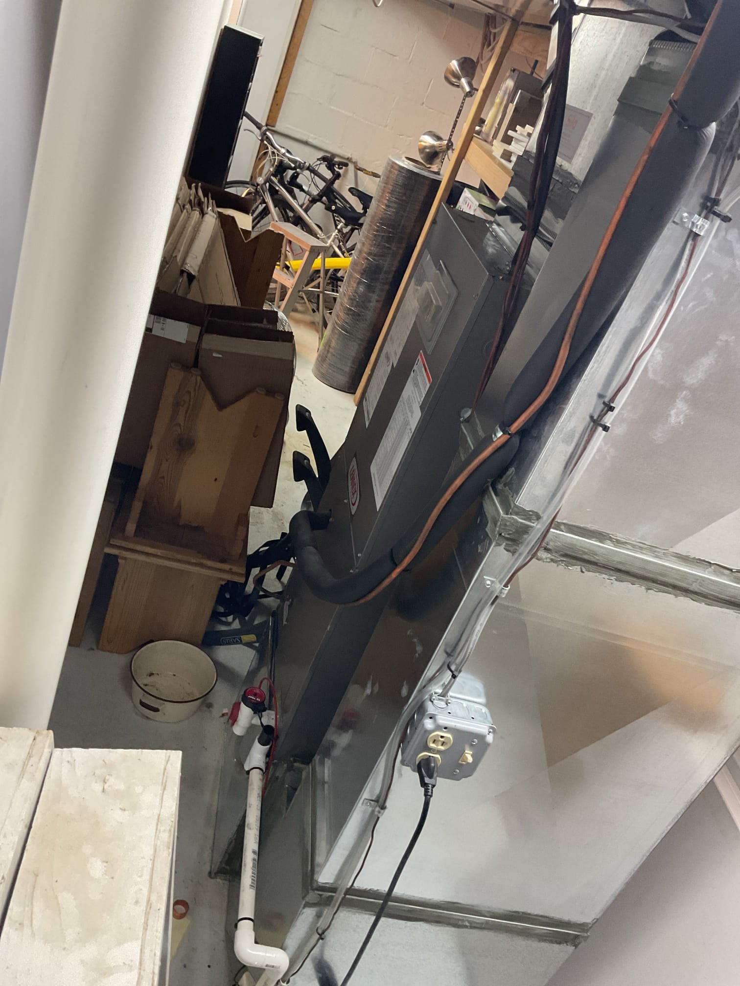 Luis 1-15-26 performed gas boiler tuneup, Laars high efficiency boiler from 2024. Check ignition parts, check all sensor and data from panel. Ok check system operation water pressure and temps. Performed combustion test ok test water feeder ok. Clean boiler drain trap and prime. Cycle gas boiler ok. Boiler is working properly. Customer renew service plan for boiler. 

During same visit performed heat pump check up on 2.5 ton Lennox heat pump from 2016. Check all electrical connections and components, replace air filter. Test 10 kw back up heat ok. Check airflow went outside and check refrigerant levels and pressures ok. Capacitor and contactor ok. Cycle heat pump ok. Heat pump working properly at the time of visit. 