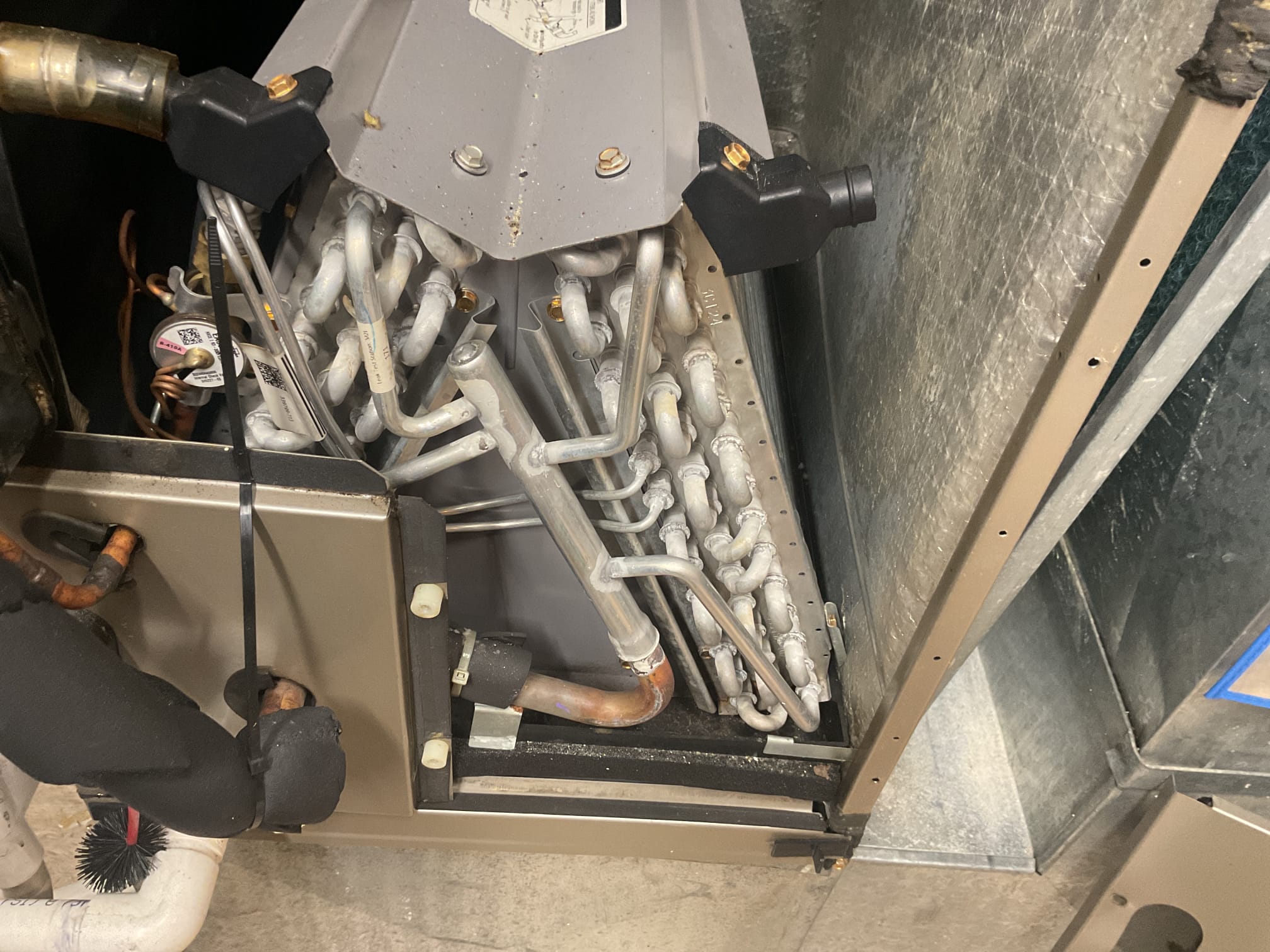 Performed precision heat pump tune up on 2020 carrier heat pump system. Replaced 16x20x1 air filter. Checked all electrical connections and components. Checked temperature rise. Tested emergency heat. Inspected evaporator coil. Checked refrigerant pressures and temperatures at indoor and outdoor units. Serviced Aprilaire humidifier with #35 humidifier pad. Heat pump system is working properly at time of service. 