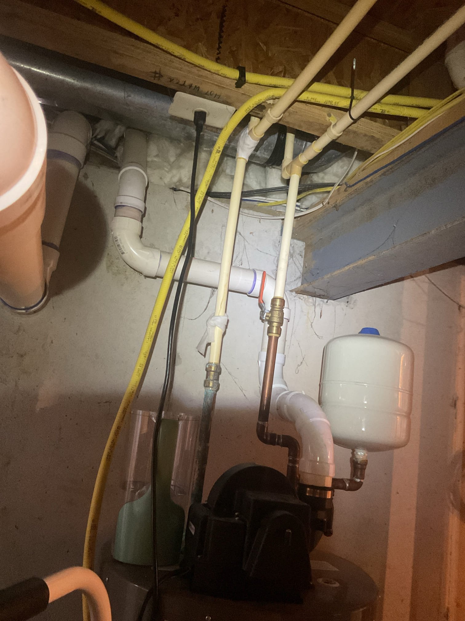 Luis 1-29-26 customer called in for water leak coming from water heater, I noticed leak was coming from hot water line above water heater, 3/4 cpvc tee leaking. I don’t have any material for this job. I provided estimate for us to come back and repair leak. Customer will call us back if need our assistance. 