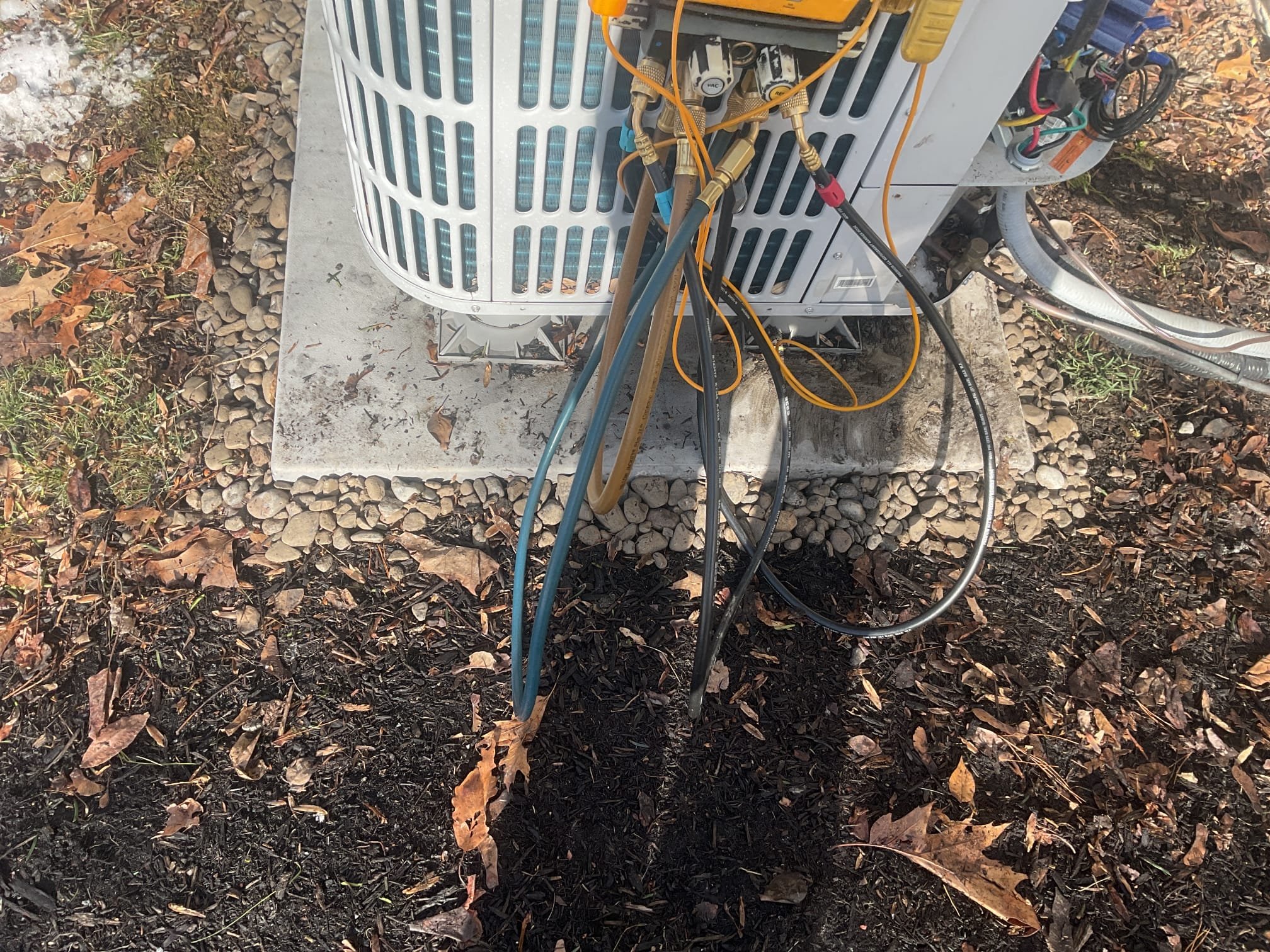 2/27/26
Installed new pressure transducer on suction line on outlet of king valve. Used soap and bubbles to check for leaks, no leaks found. Checked 410a pressures with gauges they were 325/84. They were within 10 psi now of digital board readings. Inverter ramped up correctly. Re level system with stone. Checked temperature rise at air handler. Temp rise was supply 102, return was 75 27 degree rise. Heat pump is working properly at time of service. 