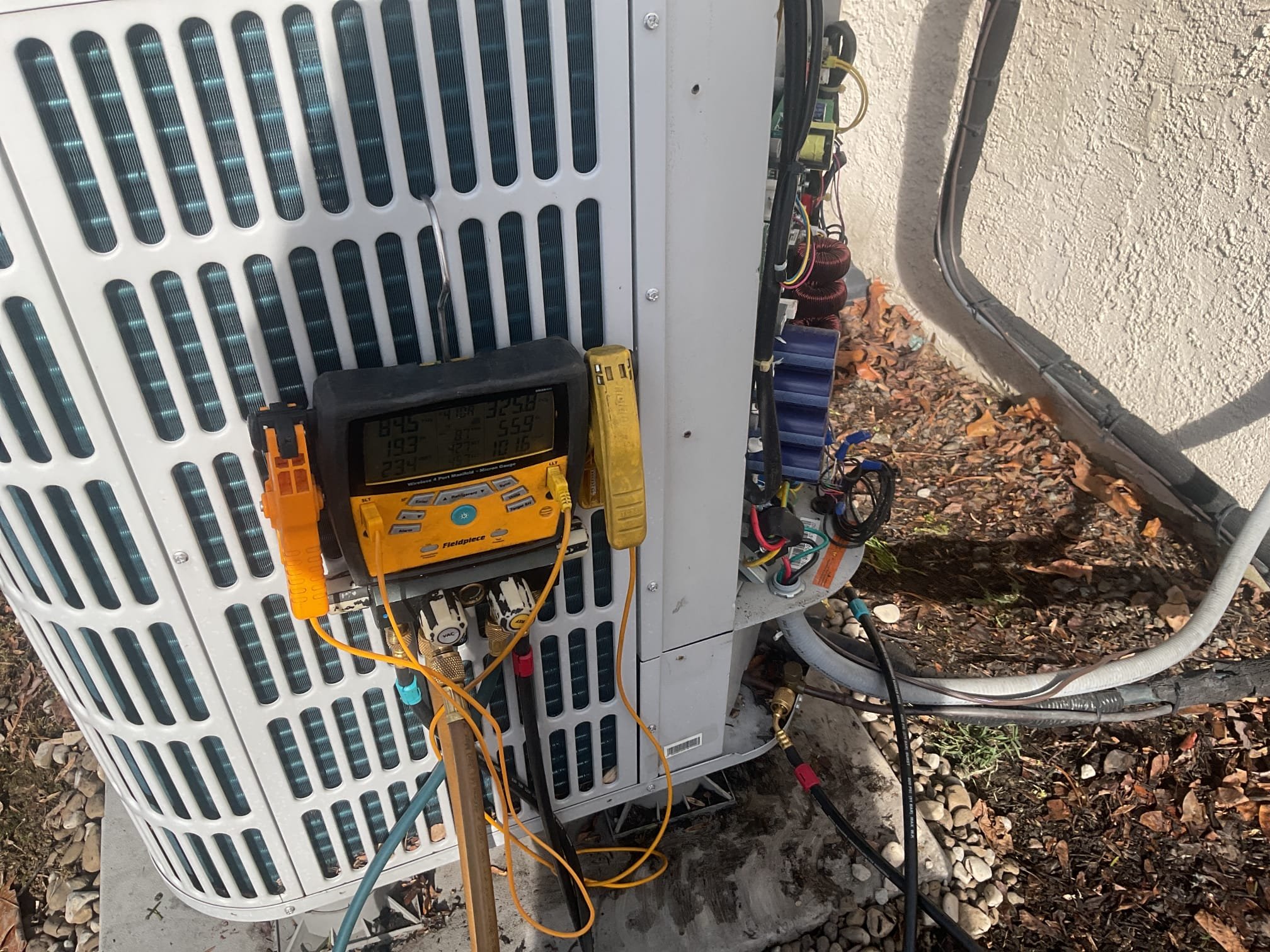 2/27/26
Installed new pressure transducer on suction line on outlet of king valve. Used soap and bubbles to check for leaks, no leaks found. Checked 410a pressures with gauges they were 325/84. They were within 10 psi now of digital board readings. Inverter ramped up correctly. Re level system with stone. Checked temperature rise at air handler. Temp rise was supply 102, return was 75 27 degree rise. Heat pump is working properly at time of service. 