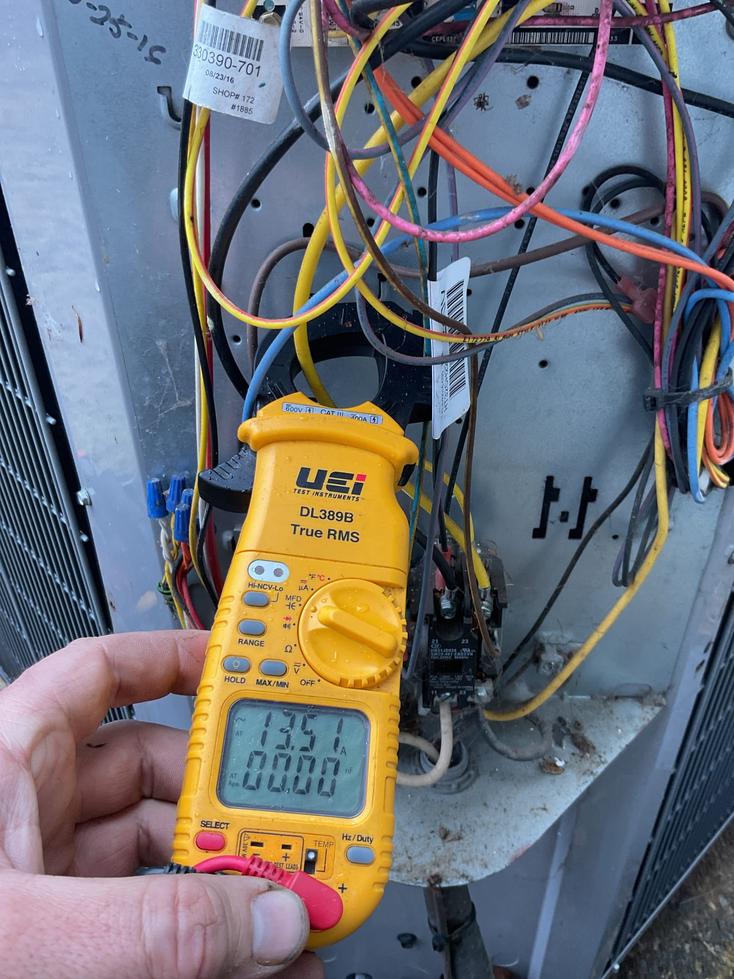 3/4/26
Barry
Replaced 70/7.5uF capacitor at Carrier system.
Checked megaohm of compressor.
After installing measured compressor amps (start, run and common windings)

Checked temperature rise at air handler (65-91=26°) Good

System operating well at this SweAaea