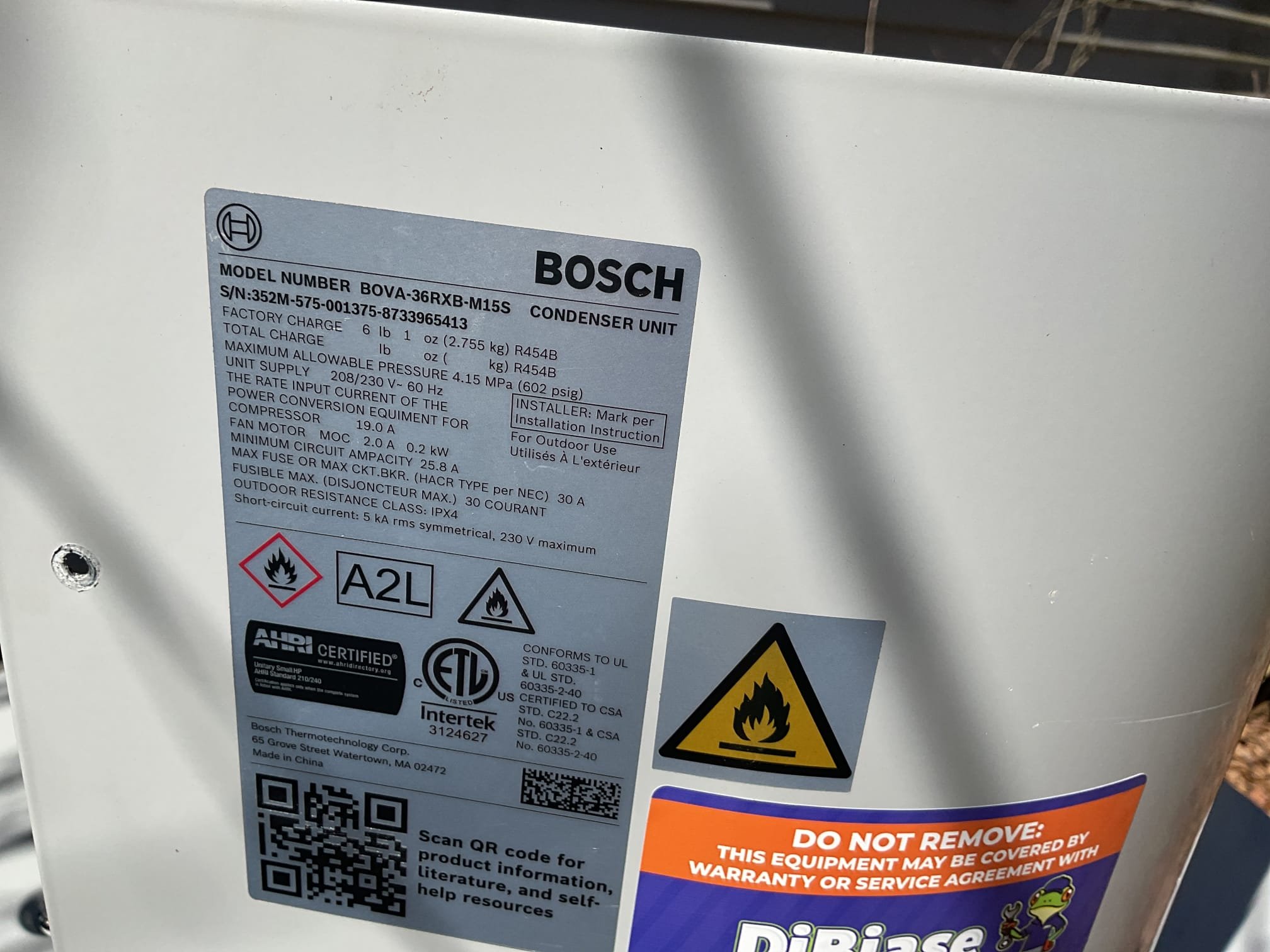 Found line set not getting hot when I arrived. Went out to check 454B refrigerant pressures and found head side was 206 true suction pressure was zero. Found discharge service line king valve was shut and suction valve was open correctly. Opened up high side valve and checked refrigerant pressures. Compressor seems to be OK. Checked all electro connections and components. Check thermostat settings. Checked wiring. Make sure all penetrations are sealed. 3/8 vinyl does go outside but humidifier homeowner does not use.