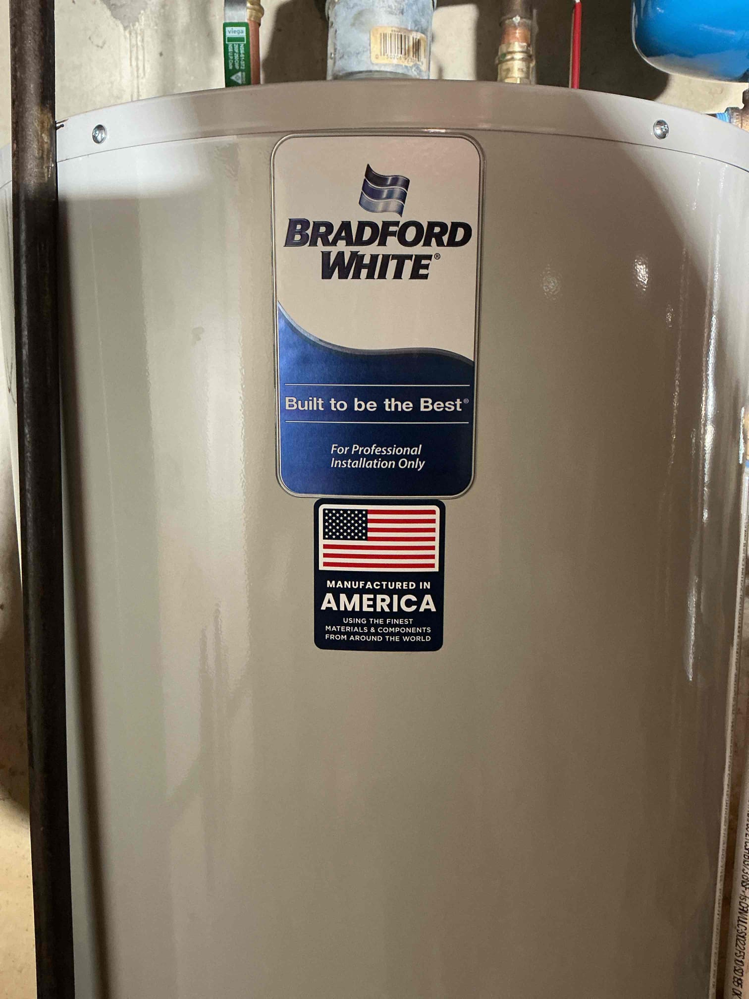 Bradford White 50 Gallon Natural Gas Atmospheric Water Heater.
• Drain, Remove, and Dispose of old water heater.
• Install new water heater in drain pan and install water alarm.
• Install new expansion tank for new water heater.
• Modify piping to new water heater application as needed.
• Complete all mechanical and piping connections.
• Fill and purge water heater and test operation.
• 6 Year Tank and Parts Warranty.
• 2 year guarantee.