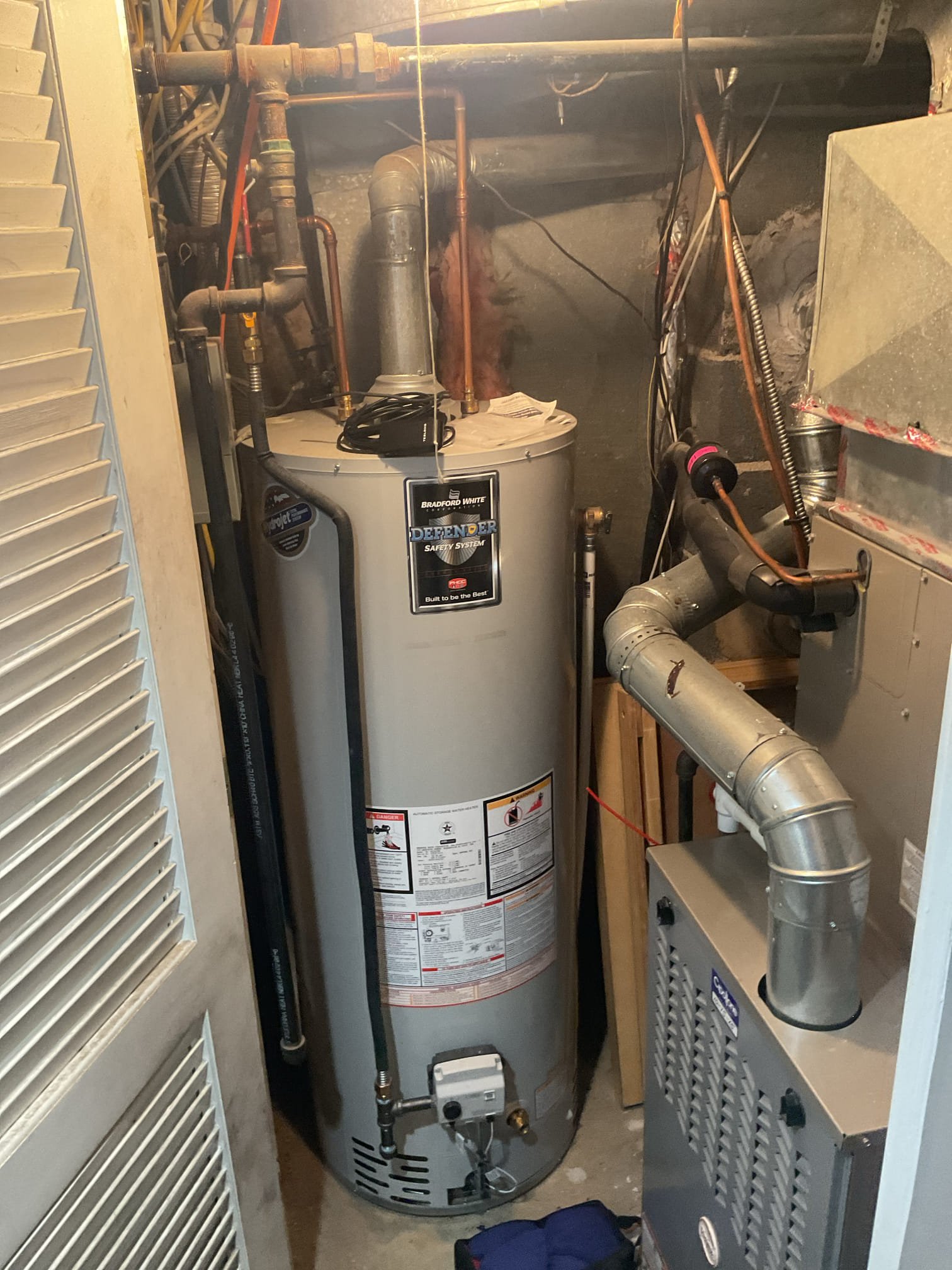 Luis 4-2-26 customer called in for no air.dow to second floor. House is big level and has summer winter damper to control flow to second floor. I test blower operation check all registers ok customer stated flows is back to normal now. Issue was probably damper got loose from nut restricting flow. Repositioned damper and makes sure nut was firm 100%. I provided estimate for service plans. 