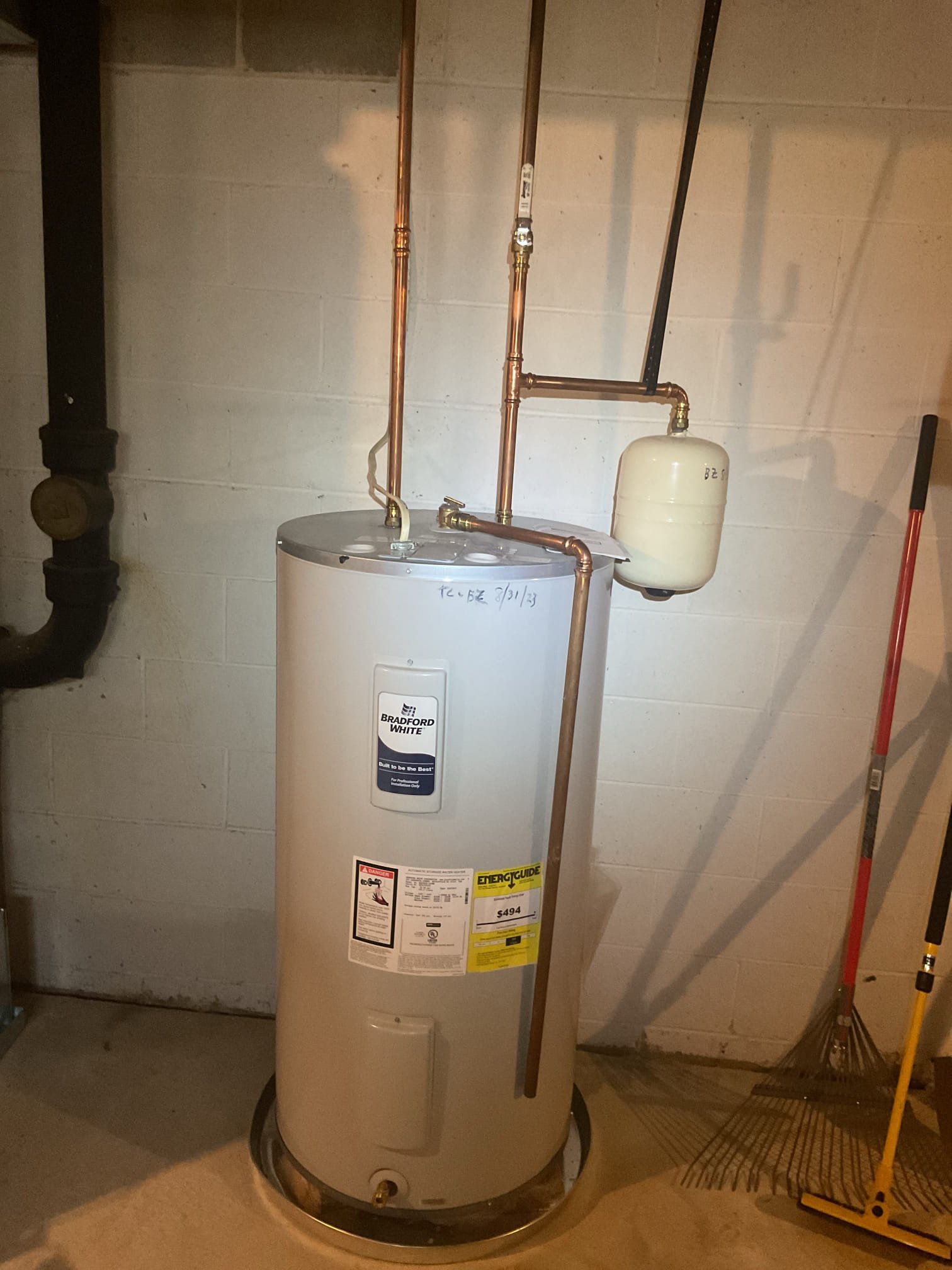Luis, 5-7-26 Performed quality assurance, check all settings, set thermostat to 2 degree emergency heat droop, 30 minutes before engage. Customer does not use WiFi. Change cycle per hour to 1. Replacement of ez trap (water leak on connection) test ac operation ok. Refrigerant levels ok. Power wire was very loose and it got disconnected as I was testing. Tighten connection. Qa did not passed. Customer keeps fan on all the time. 