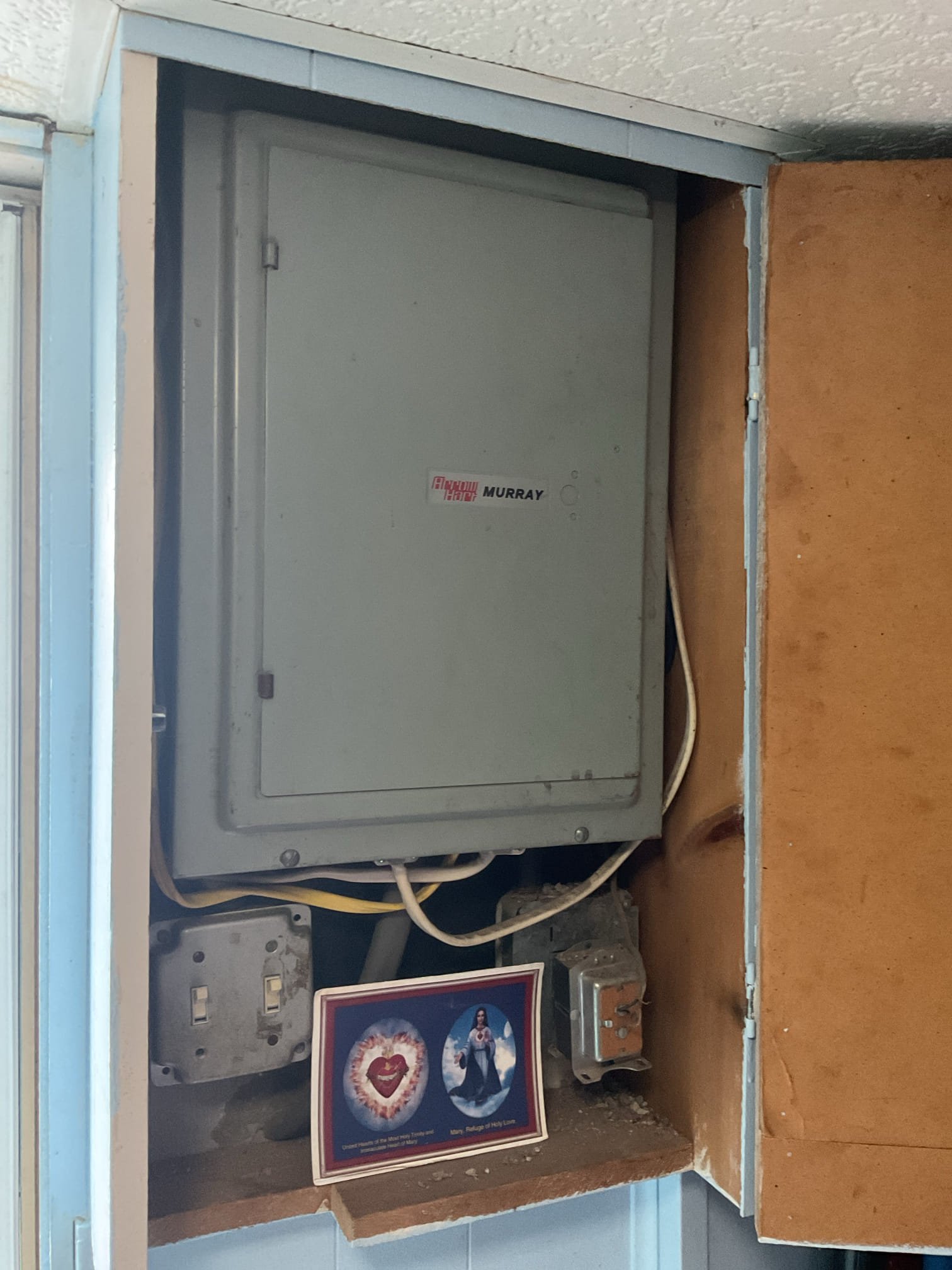 Luis 5-10-26 customer called Joe, they have an issue with the electrical panel, upon arrival check outdoor ac  breaker and found to be damaged visually inspect panel, I was not able to install new breaker due bud bars been damaged. Customer needs to contact electrician to inspect electrical panel, most likely customer will need to upgrade electrical panel for safety purposes. 