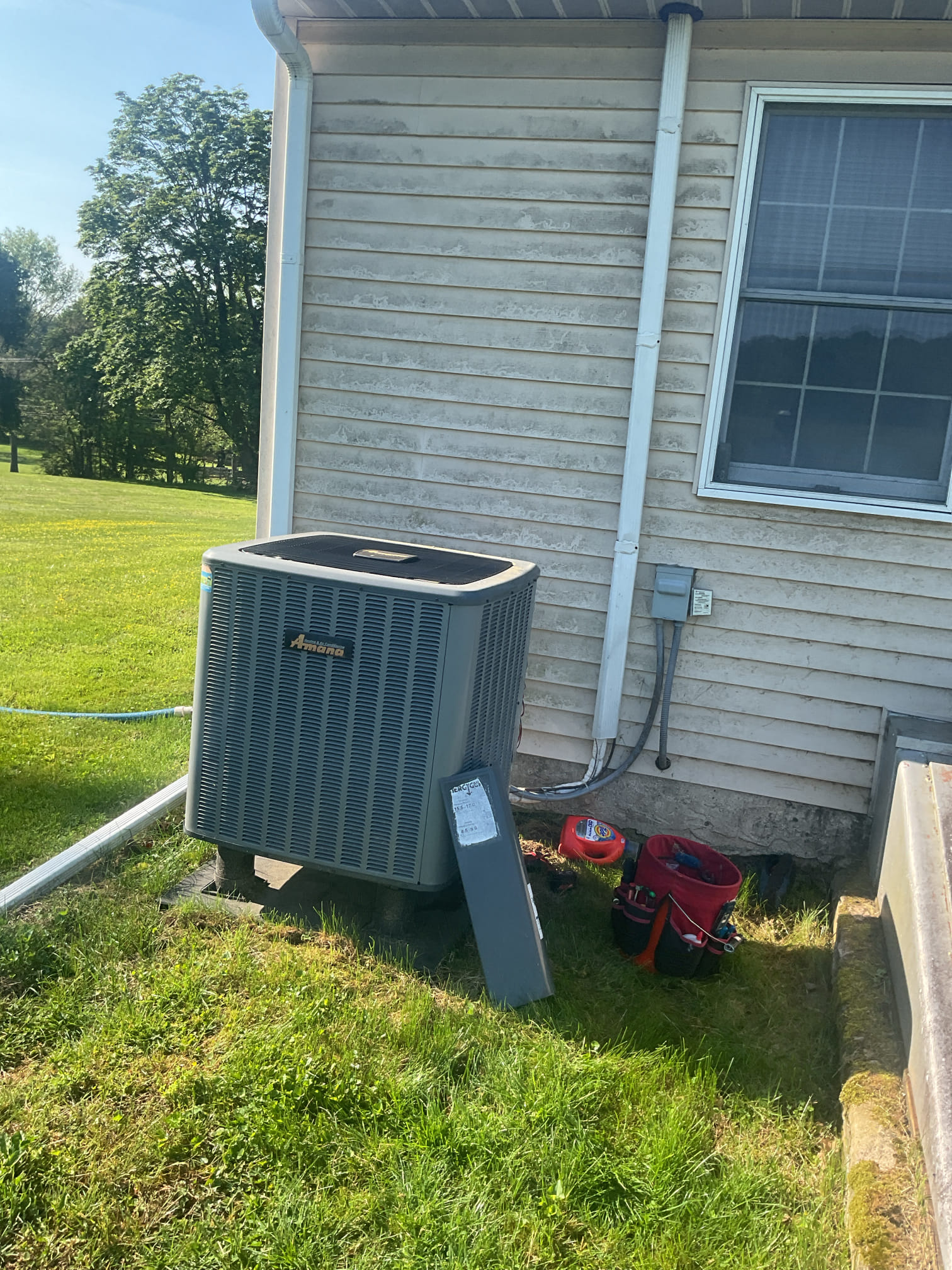 Luis 5-18-26

performed ac tune up on attic air handler with 4 ton heat pump. Check electrical low and high voltage connections and components, flush drain check airflow supply and return air temps ok. Check coil contamination system ok, Check outdoor unit electrical, refrigerant pressures and levels ok. Capacitor ok. Cycle heat pump ok. System is operational and running to manufacture specifications. 
