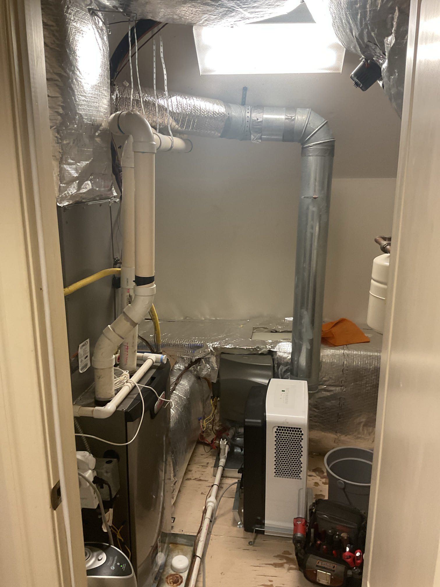 6/1/26. Fully assessed no cooling situation on 2015 Lennox a/c. Checked temperature split it was 17  a little low. Ran leak detector across evaporator coil and found refrigerant leak ( took video). Checked 410a refrigerant pressures they were 225/86 with 1.4 subcooling and 42 superheat. Explained to homeowner that we have 3 options. Just add refrigerant which we don’t know how long it will last, replace evaporator coil fo between $4,000 to $5,000. Or replace a/c system. Explained to homeowner this is a free charge to have someone come out to give a replacement quote. She decided to just add the refrigarant for now. Add 2lbs 410a pressures are now 234/121with 5 subcooling and 18 superheat . A/c is working at time of service. 

