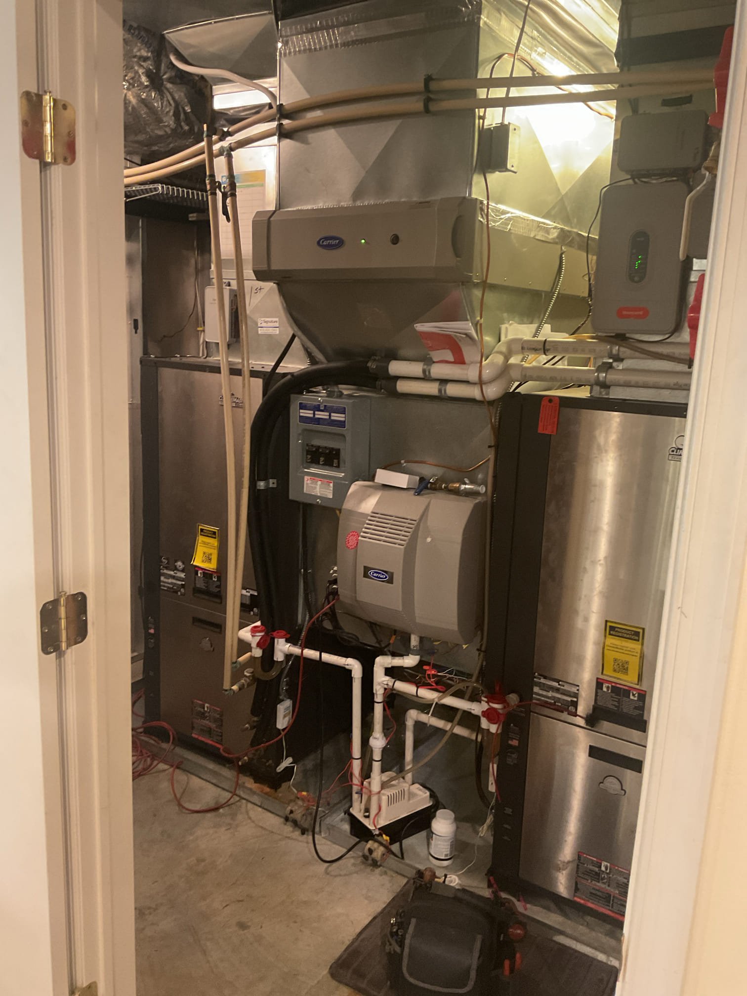6/8/26. Fully assessed no cooling situation on approximately an 11 year old climate master geothermal heat pump system. Hooked up geothermal service tool and found the last 5 alerts were Lt2 error code which is low coil temp code. Found between the entering water and leaving water temperature was only 4 degrees. Hooked up refrigarant gauge. Pressures were 197/83, low on charge. Explained to Phillip there is (3) options. Option (1) add refrigerant but understand the system is leaking. Option (2) try to find the leak usually it’s in evaporator coil which is about a$6,000 repair. Or replace the geothermal which our office can price out. He decided to add refrigerant for now added 2lbs 410a pressures are now 270/134. 