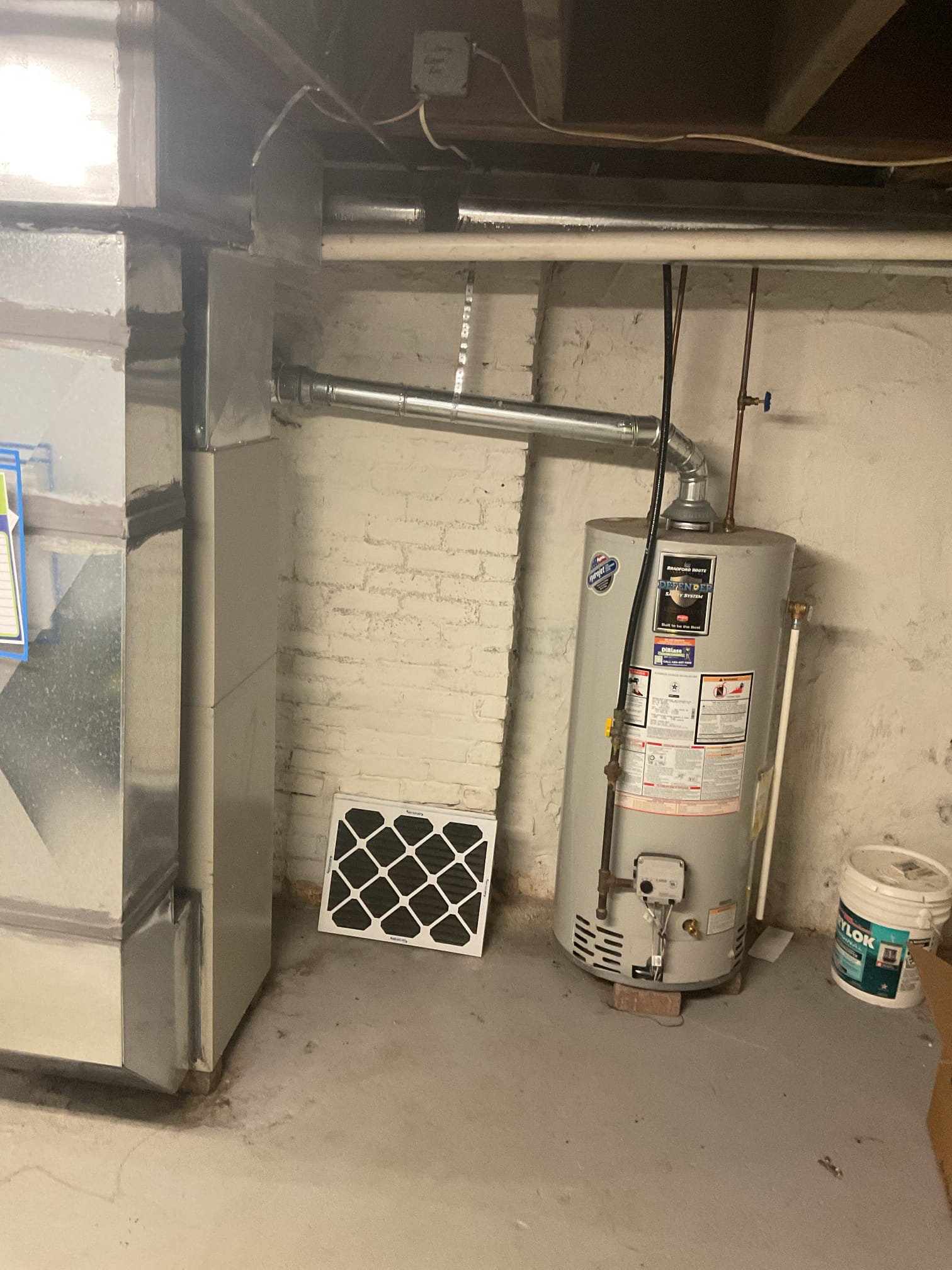 Luis 6-16-26
Performed ac tune up on 2020 air temp 3 ton ac system
Check electrical components low and high ok 16x20x1 filter ok. Flus drain test pump check supply and return air temps ok. Check outdoor unit electrical capacitor and motors ok. Check refrigerant charge. Cycle ac unit. Compressor pressures are not stable, jump up and down. There could be non Condensable inside system. We will need to recover refrigerant measure how much refrigerant we take out and compare with table. Pull a good vacuum and add factory charge. Inside unit does not have surge protection. 