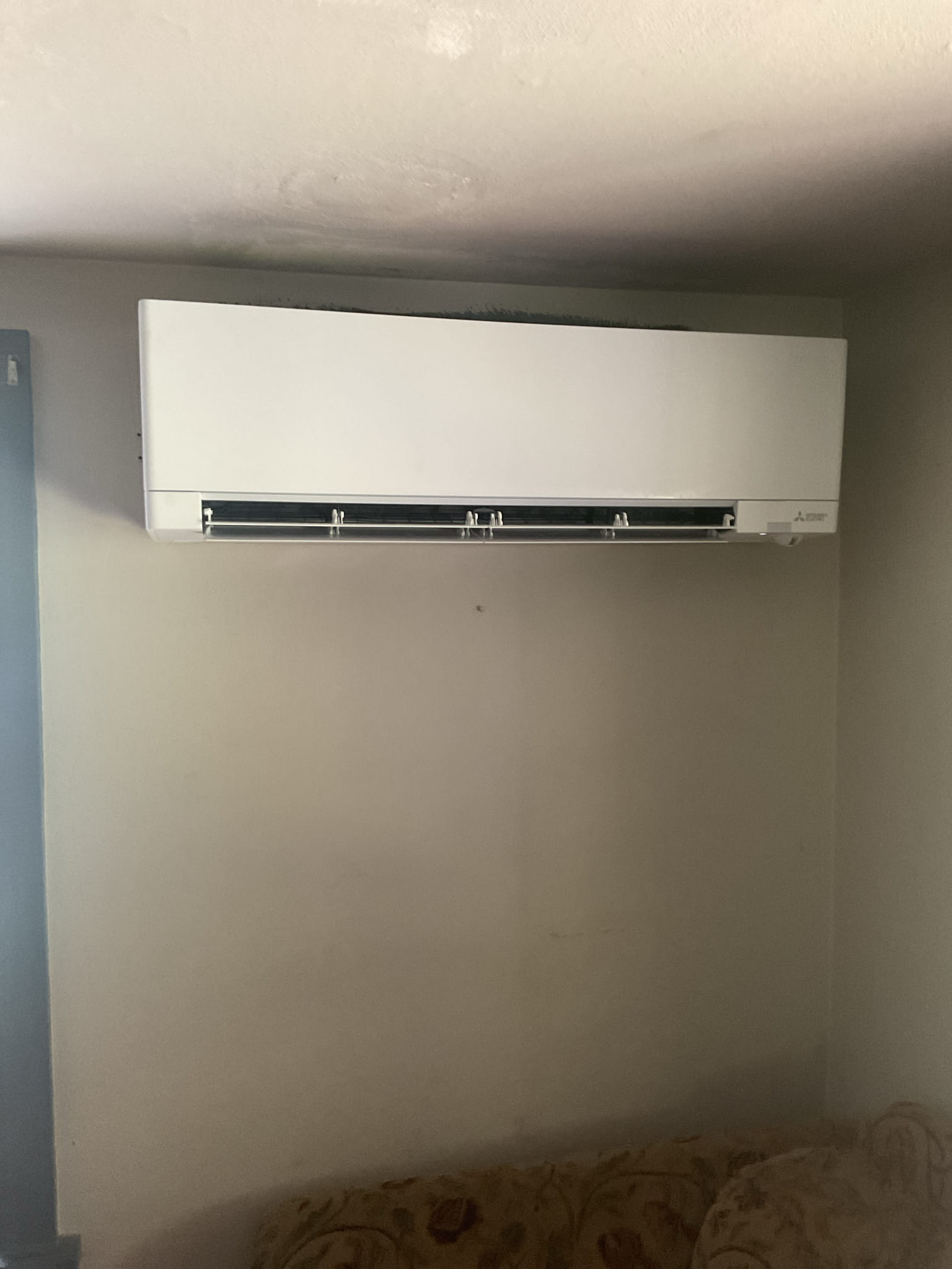 I arrived to look at a new mini split system that was installed two days ago. Customer complaint that it wasn’t cooling enough upstairs. I had both units on downstairs. I had a 20° split upstairs had about a 10 to 12 split went to the outdoor unit. It was frosting up . I checked my wiring the wiring didn’t look like it was crossed, and when I did run them individually the units, I could feel the lines to coordinate with the powered wires. I had 66 suction on the second floor system and 86 suction on the lower level was 275 so I had a suction saturation of 17 and saturation discharge of 94 low charge. One line is about 80 feet the other one is about 25 foot. We have 2 guys going out tomorrow to pull the charge and check  for leaks. 