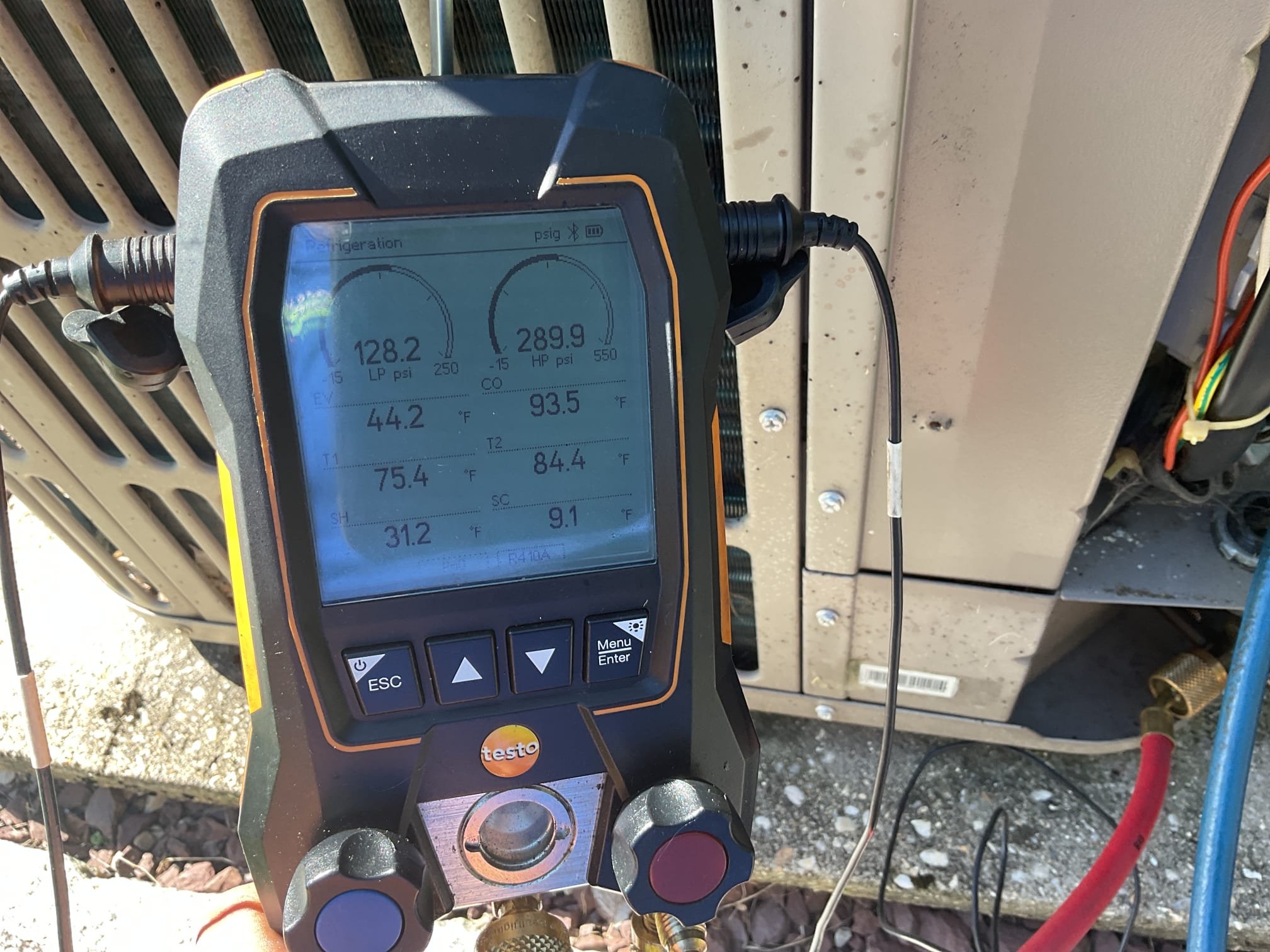 9/18/26. Fully assessed no cooling situation on 2019 Bosch heat pump system. A previous tech just added 4 lbs of 410a 8 days ago. Checked temperature split at air handler it was only 3 degrees ( should be 18-20 degrees). Used uv light and found dye at evaporator coil. Indoor coil is leaking refrigerant, past tech used electronic detector and also confirmed. Linset.  does run under ground for about 6 feet. 
Option #1 replace evaporator coil. 

Option #2 replace entire heat pump system and run new linset. ( Best option). 
 John is going to let us know his decision from here. 