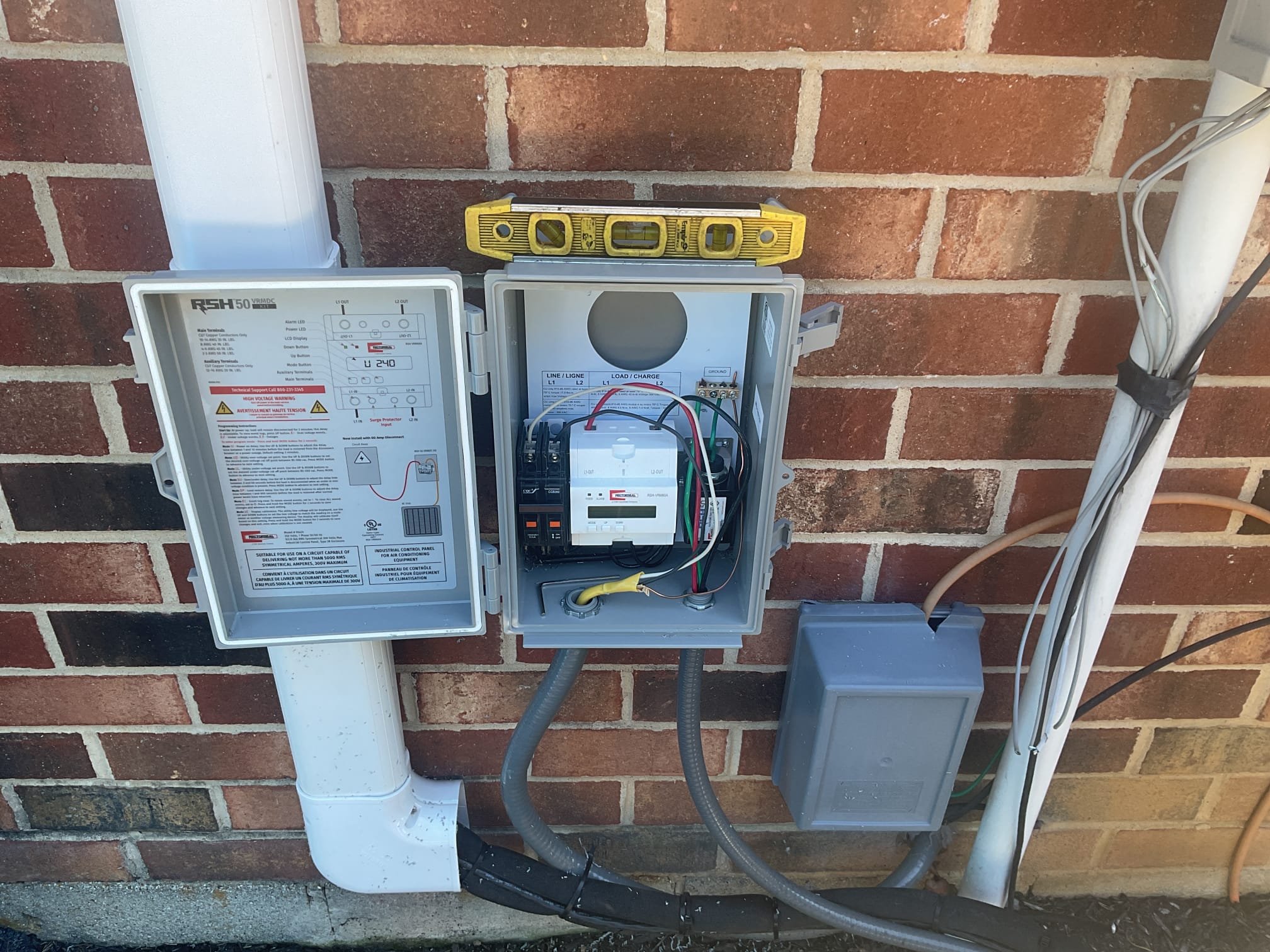 9/25/26. Replaced cracked power monitoring box under warranty. Set up parameters. Tested operation. 
