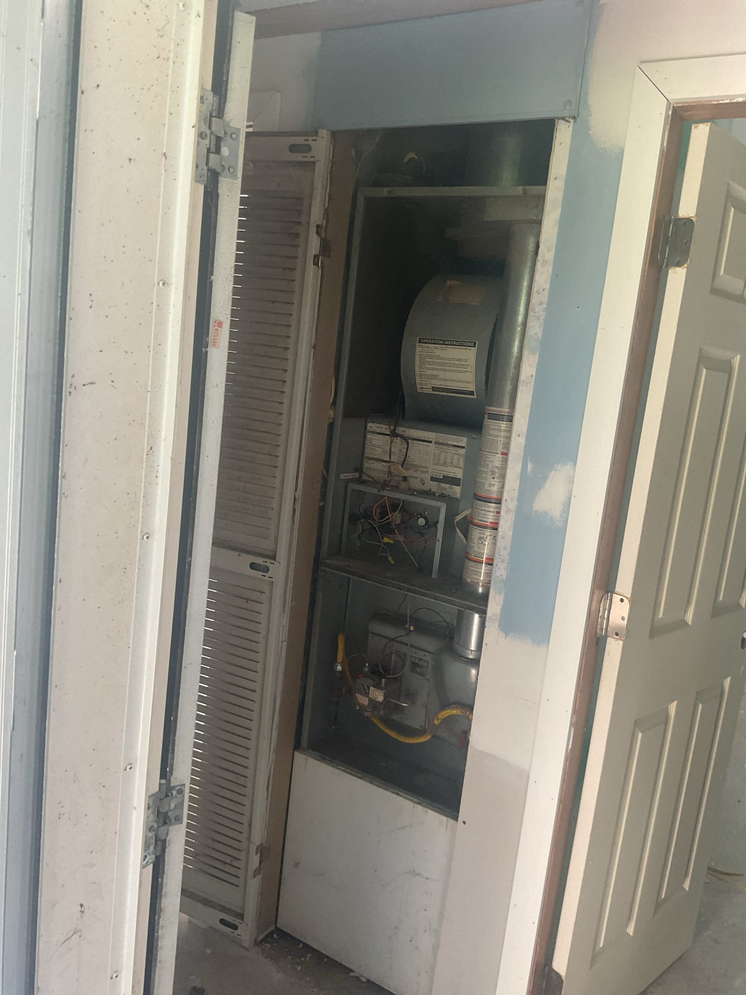 This customer just purchased their home and asked us to look at the mobile home heater, as they were planning to use electric heaters as the heat source. After troubleshooting, we found the 1998 heater needs major repairs and recommended replacing the system. The customer decided not to replace it at this time and will run wiring for electric heaters instead.