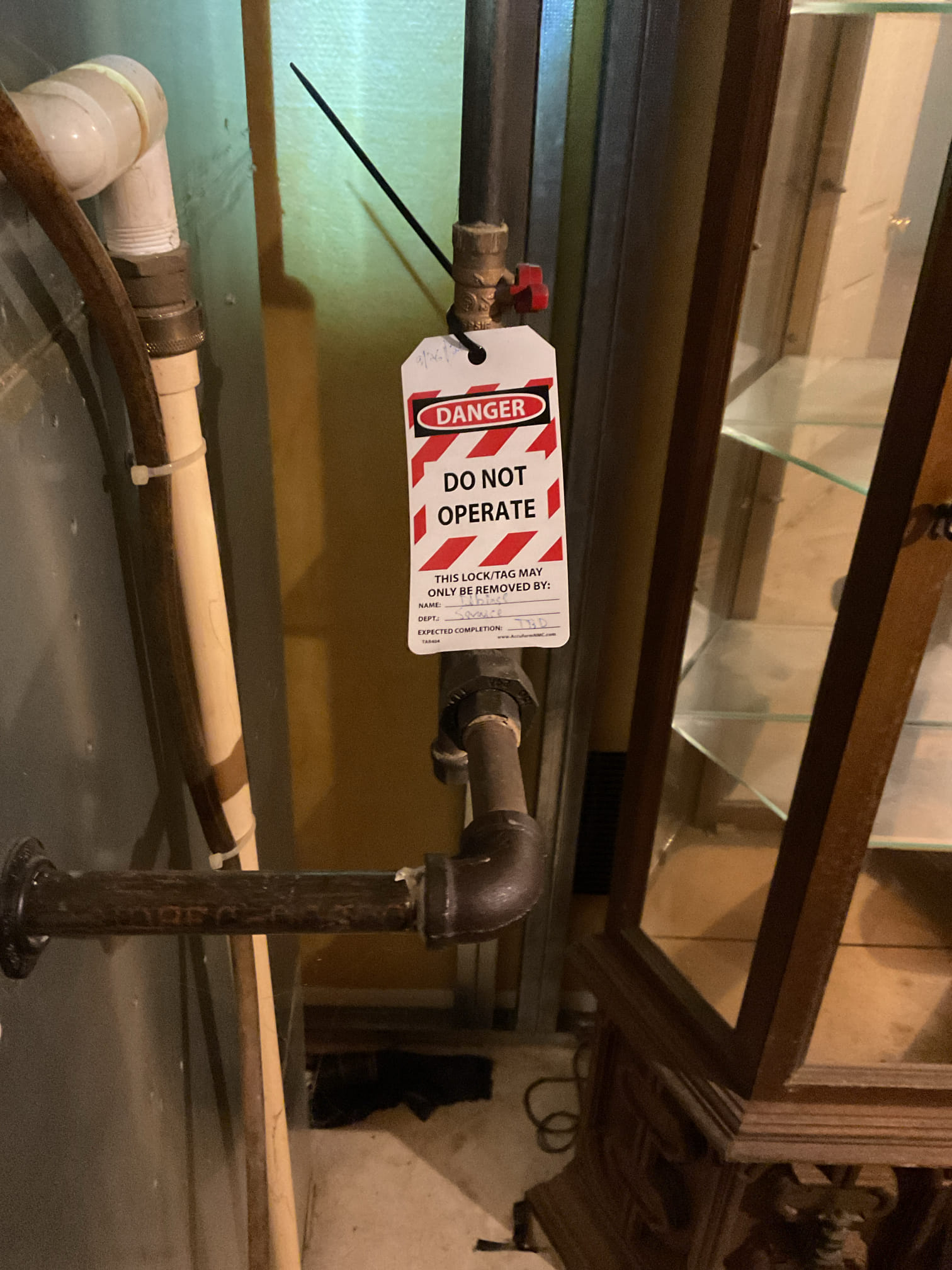 When their heater stopped working, this customer called us for help. Our technician diagnosed a failed hot surface igniter, which measured 118 ohms.