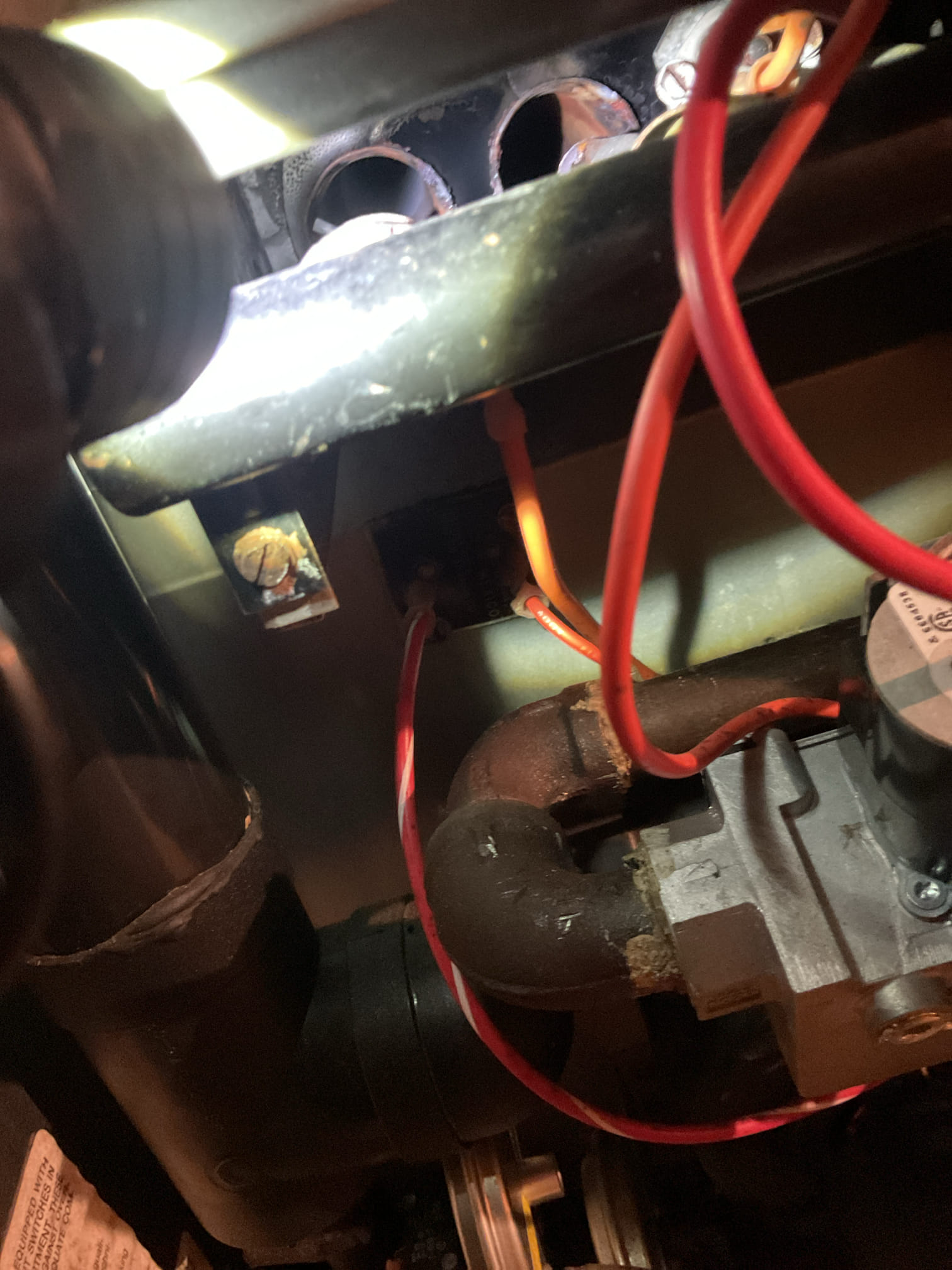 When their heater stopped working, this customer called us for help. Our technician diagnosed a failed hot surface igniter, which measured 118 ohms.