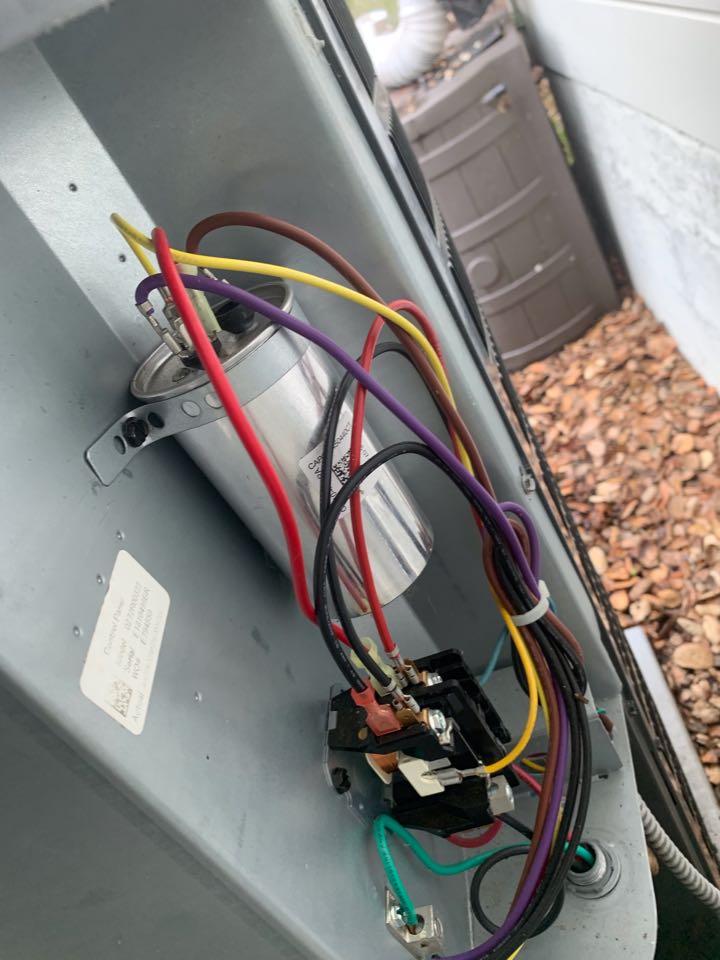 Out here in emerald hills doing a furnace maintenance and a ac safety check for the Comstack resistance. Making sure everything is good for this winter!