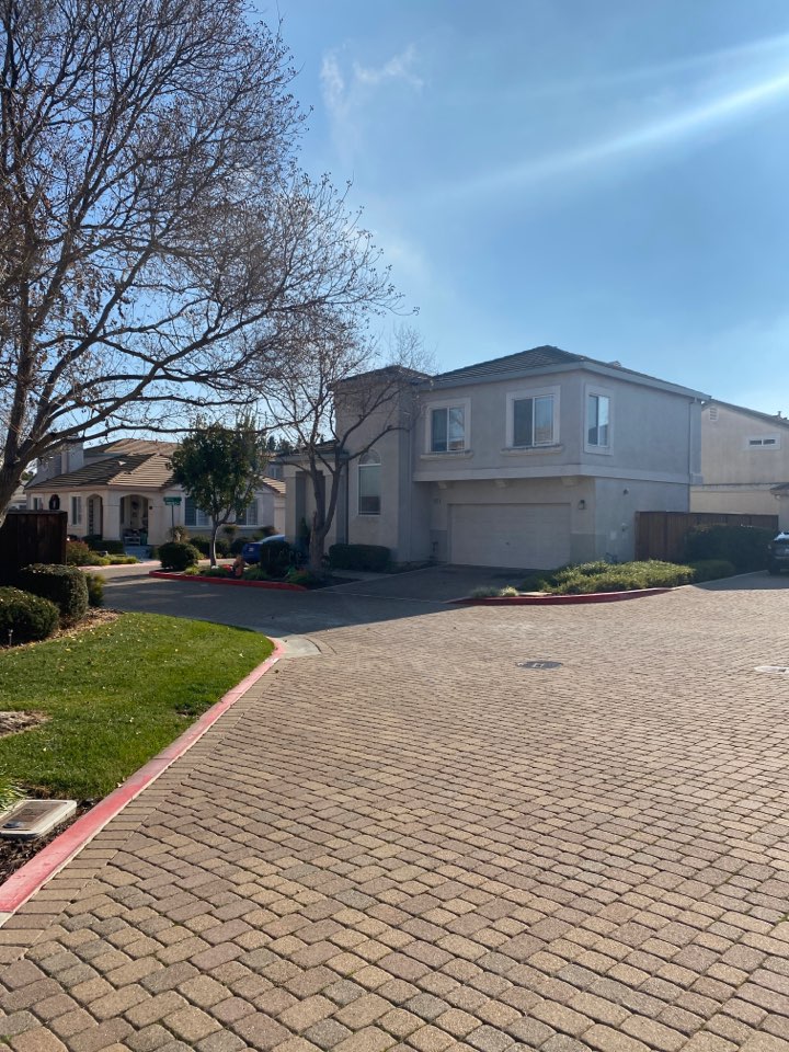 In Livermore at Mr. Gu’s house to provide an estimate for upgrading his standard single stage equipment to a hybrid dual fuel heat pump system. I explained how the equipment operates and discussed the various options for his house. 