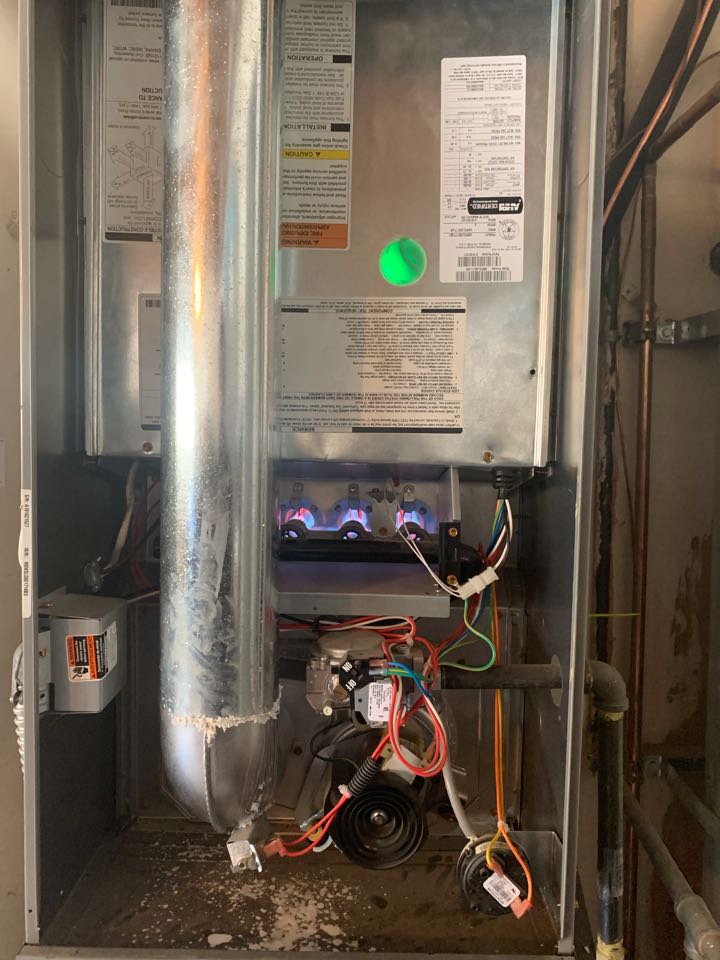 In San Carlos, California this afternoon performing a furnace and a/c maintenance for the Garrett residence. They recently moved ina and wanted to get there equipment serviced to see how it was doing!