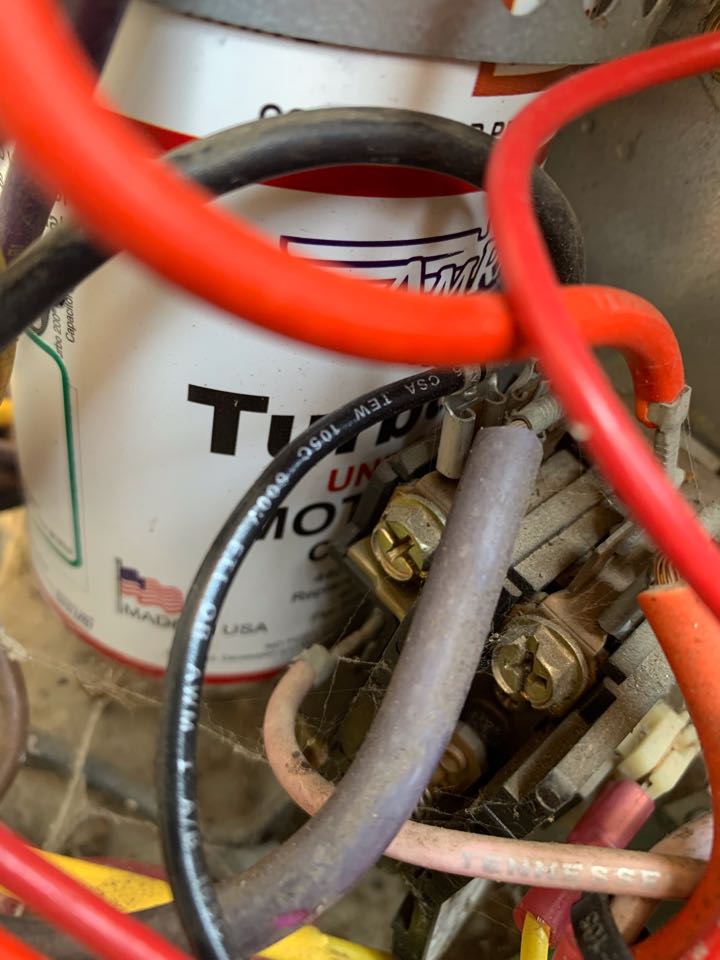 In Livermore this afternoon performing a preventative maintenance for the Gu residence. There 25 year old system is still going strong!