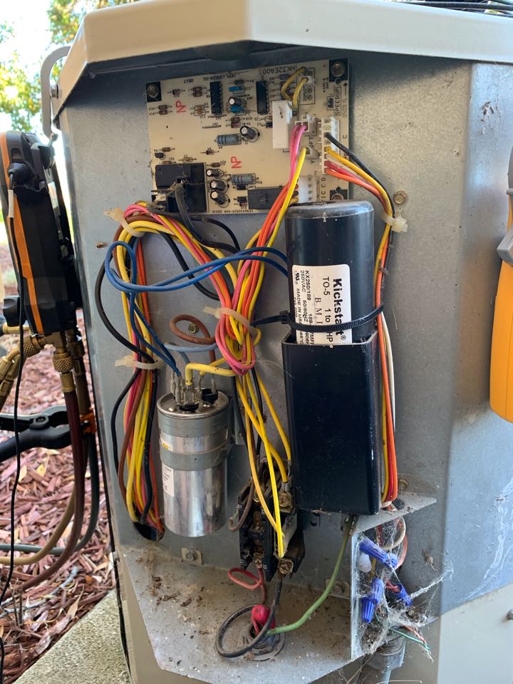 In San Ramon, California this afternoon. The Ko residence now have proper cooling after I diagnostic today!