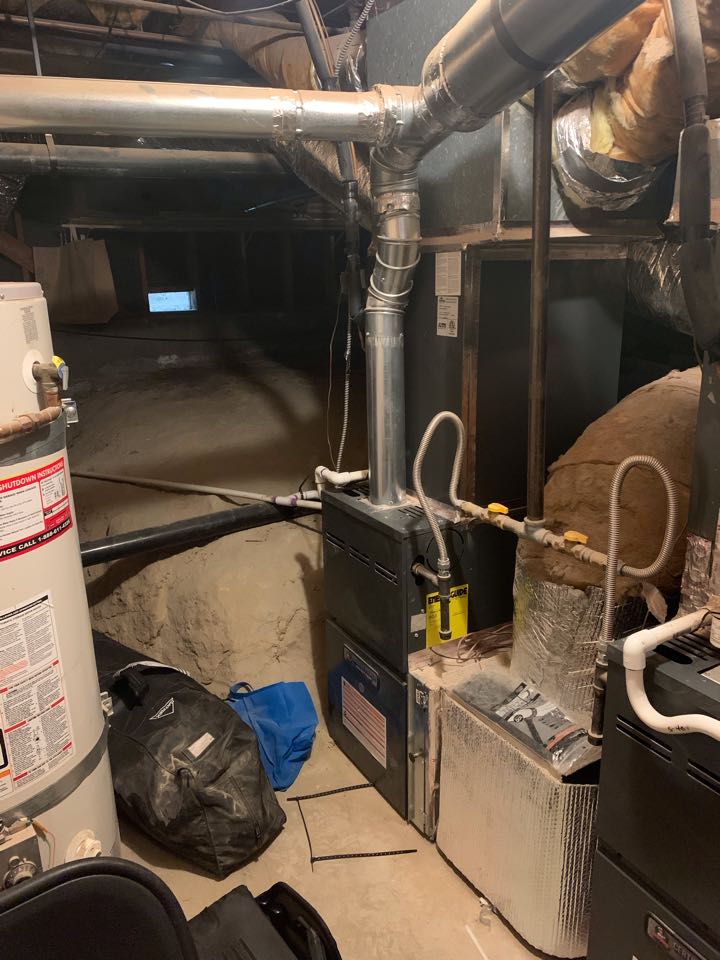 In Lafayette, California this afternoon performing a furnace maintenance for both of the irvine residence systems.
