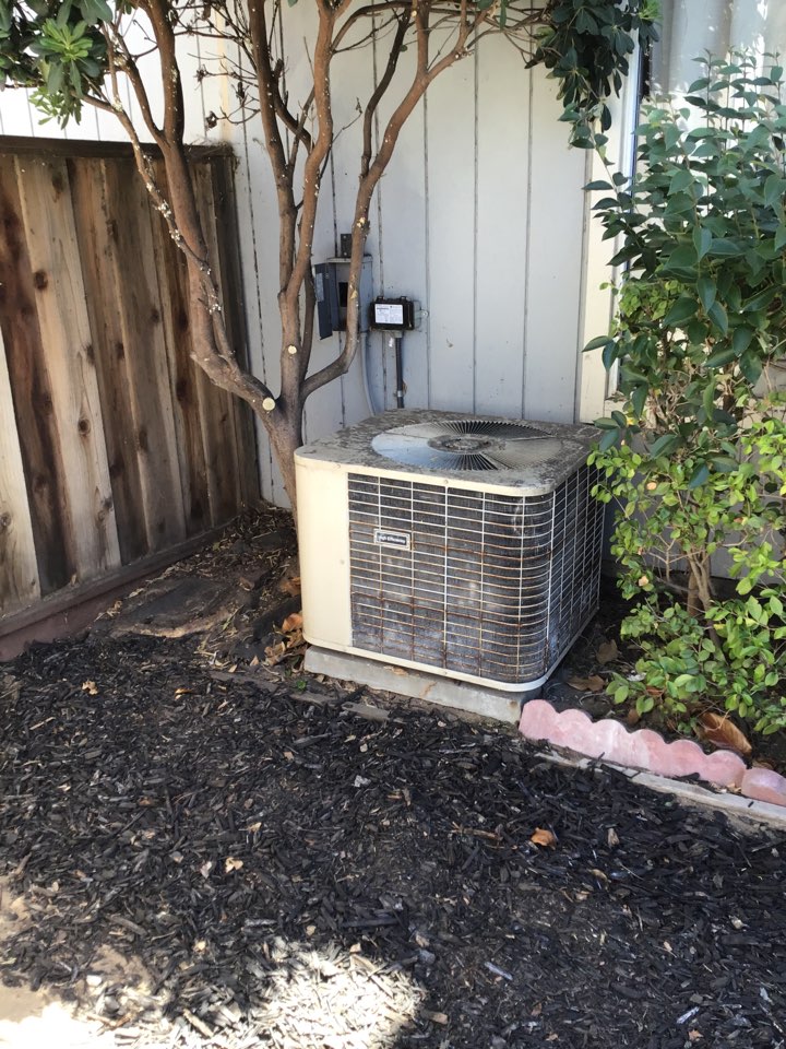 Oakley, CA - Performed diagnostic on air conditioner found system not coming on at all found thermostat had been replaced but jumper for heating and cooling was missing. Installed jumper to get furnace operating. Found condenser fan motor failed and compressor amperage high due to fan not working properly. Blower motor leaking oil and using more power than manufacturer allows, blower capacitor below spec. Blower and evaporator coil dirty. Oakley, CA - Performed diagnostic on air conditioner found system not coming on at all found thermostat had been replaced but jumper for heating and cooling was missing. Installed jumper to get furnace operating. Found condenser fan motor failed and compressor amperage high due to fan not working properly. Blower motor leaking oil and using more power than manufacturer allows, blower capacitor below spec. Blower and evaporator coil dirty.