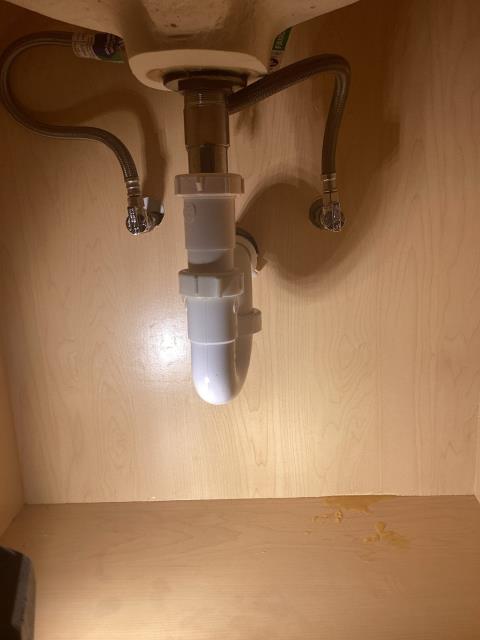 Customer called and needed two faucets changed out they were quite old and rally nee to be changed.  Also needed to change out 4 shut off valves.