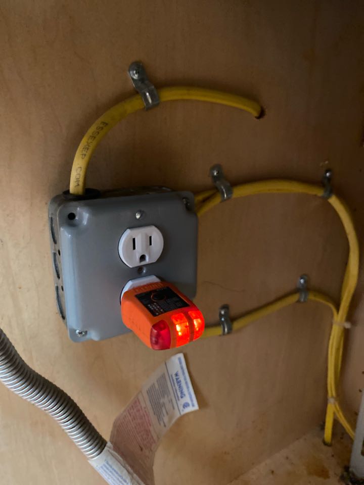 Replaced duplex receptacle and installed cover in Towson, MD