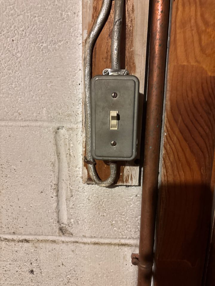 Replaced a three way switch in Fulton, MD.