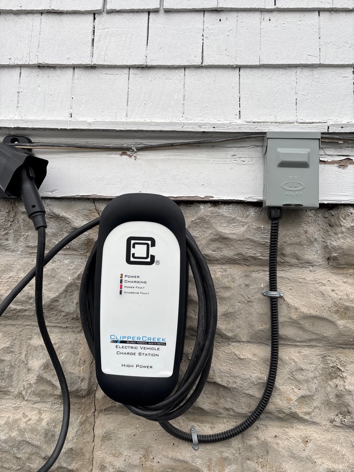 Magothy electric preformed a diagnostic on a car charger in Linthicum, MD.