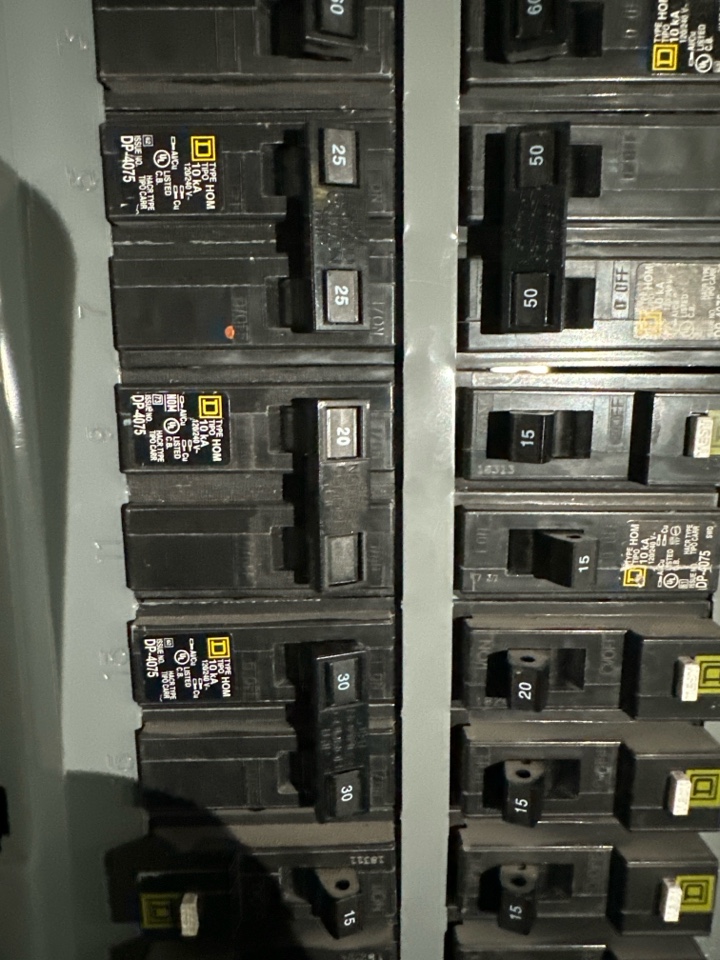 Magothy Electric performed diagnostic and replaced double pole breaker in Lansdowne, Md. 