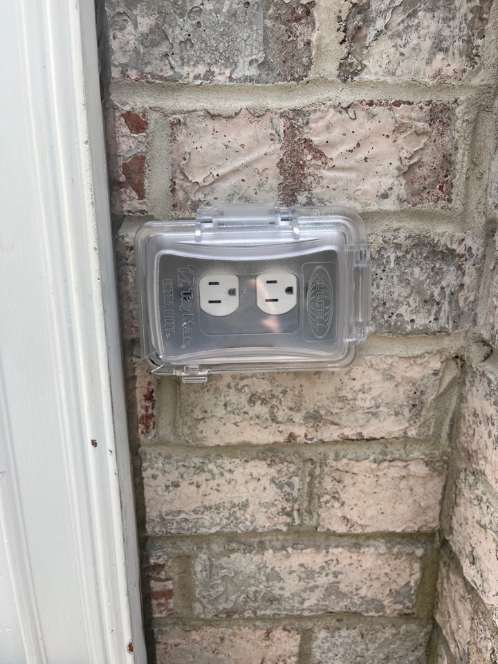 Replaced outside receptacle with a weather proof receptacle and bubble cover! Severna park,Maryland
