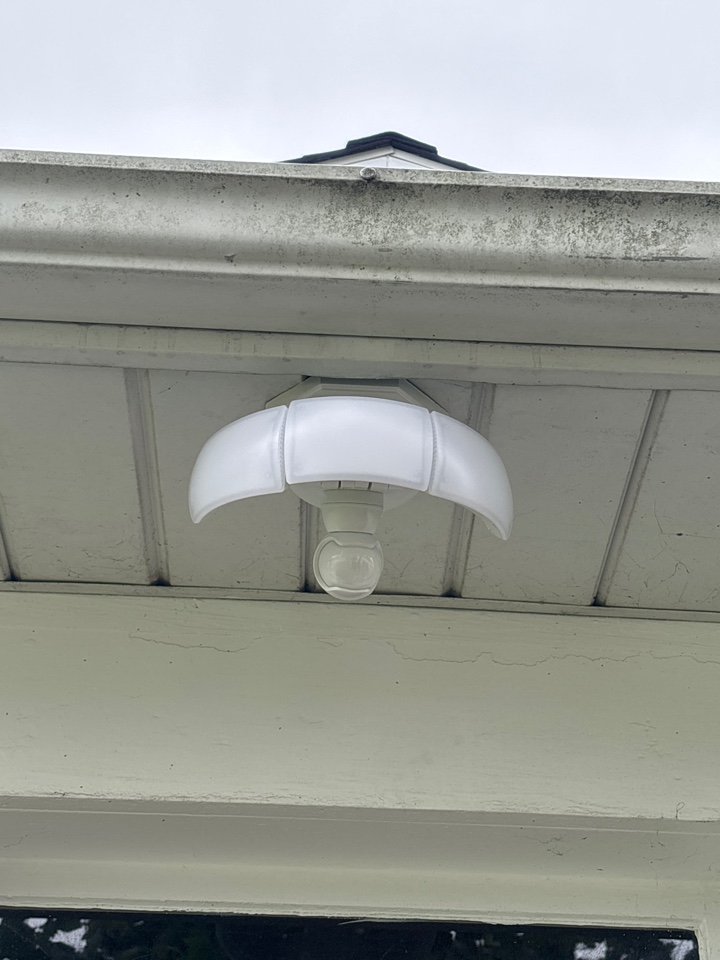 Installed a flood light in Pasadena, MD.