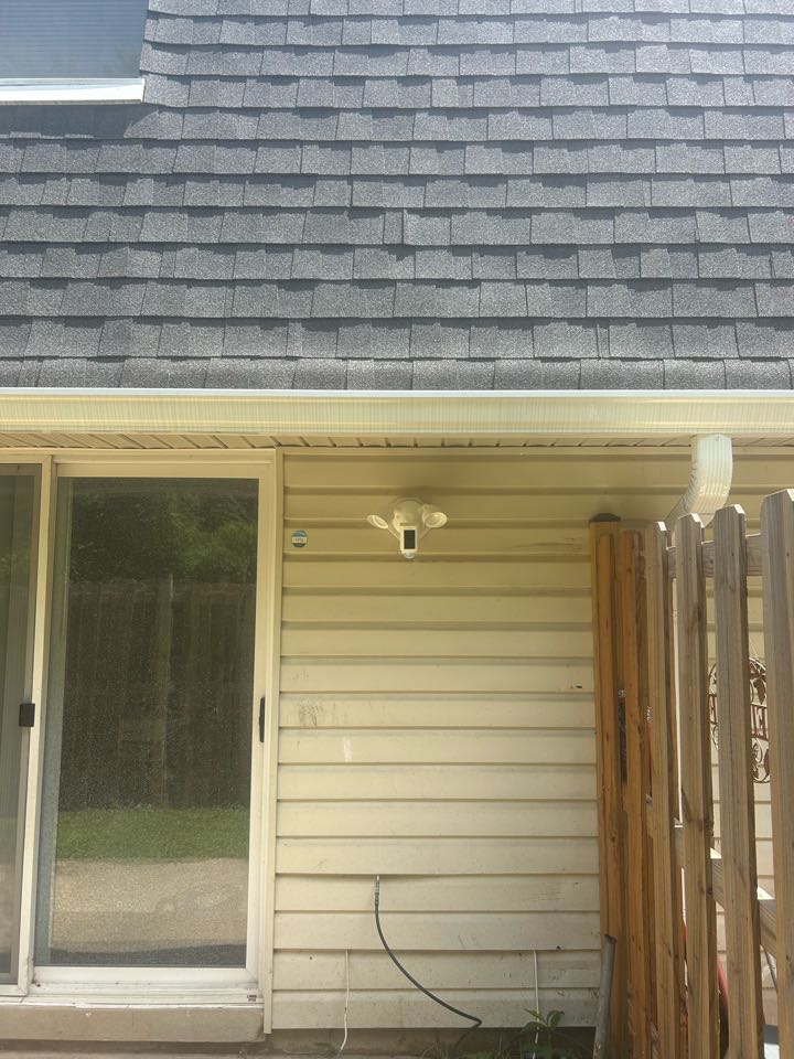 Magothy electric installed a new flood light in middle river maryland 