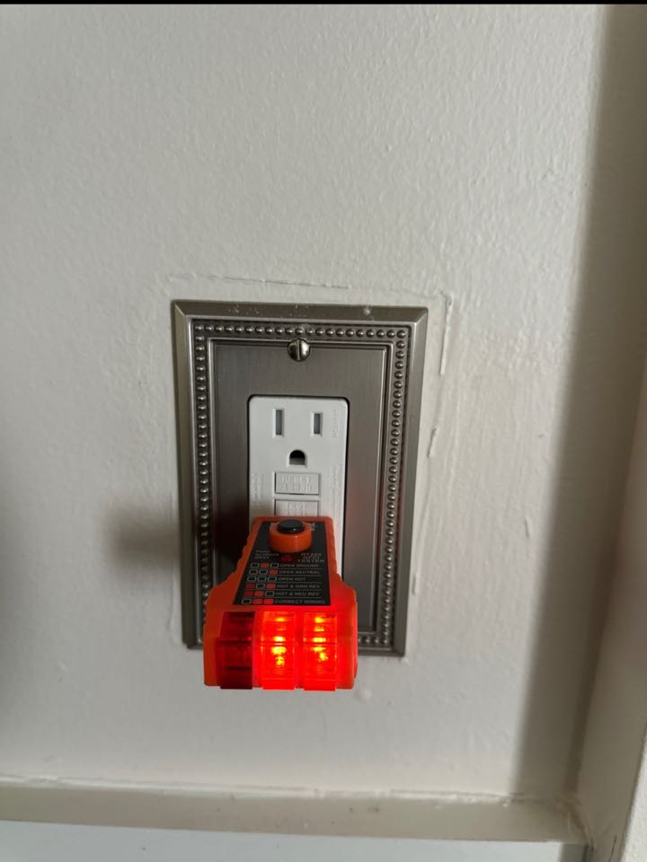 Installed GFCI combination switch/outlet and GFCI outlet in Glen Burnie, Md. 