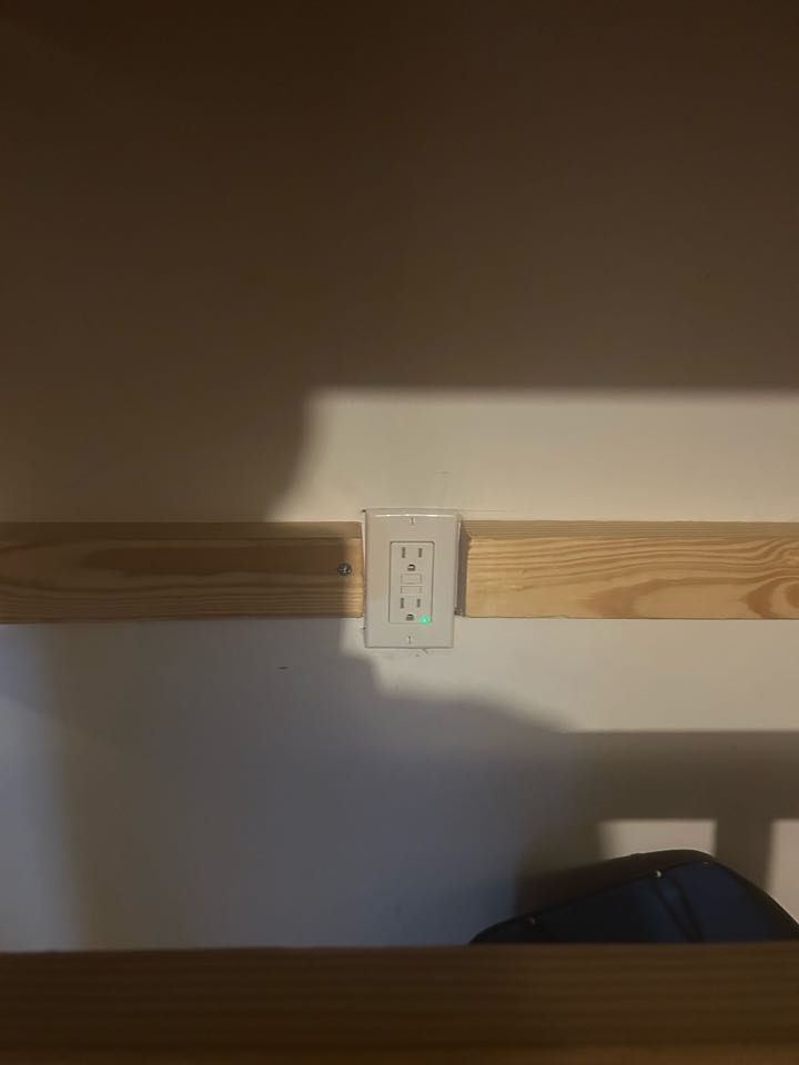 Magothy electric replaced a gfci in Annapolis Maryland 