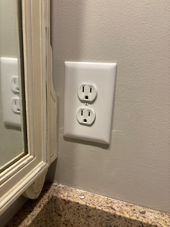 Replaced an outlet in Millersville, MD.