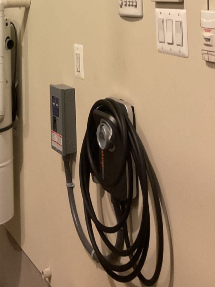 Installed electric car charger circuit and range circuit in Baltimore, Md. 