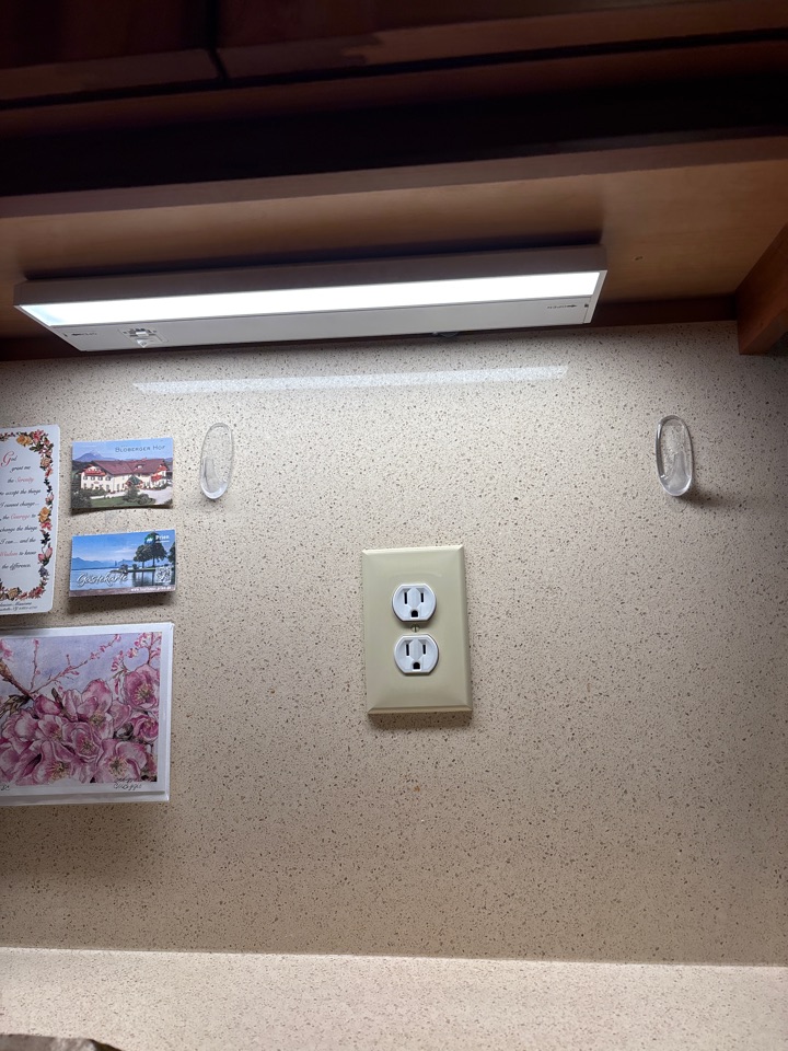 Replaced a outlet and under cabinet lighting in Ellicott city, MD.
