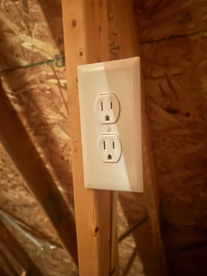 Installed a new outlet in Laurel, MD.
