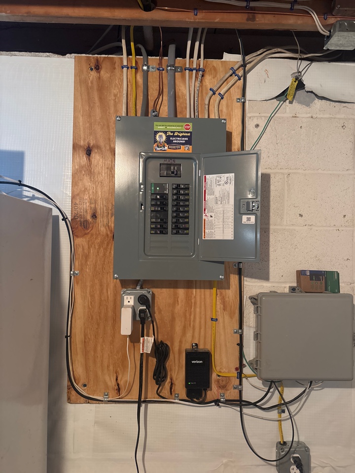 Replaced 100 amp panel and installed surge protection in Glen Burnie, MD.