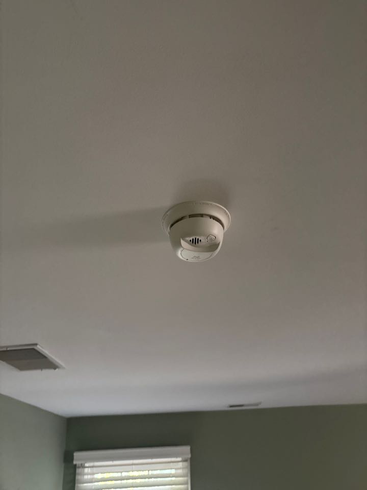 Installed 14 new CO/Smoke detectors in Severna Park, MD.