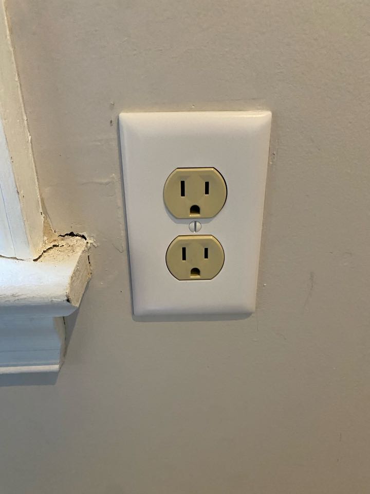 Performed diagnostic and installed one duplex receptacle in Crofton, MD